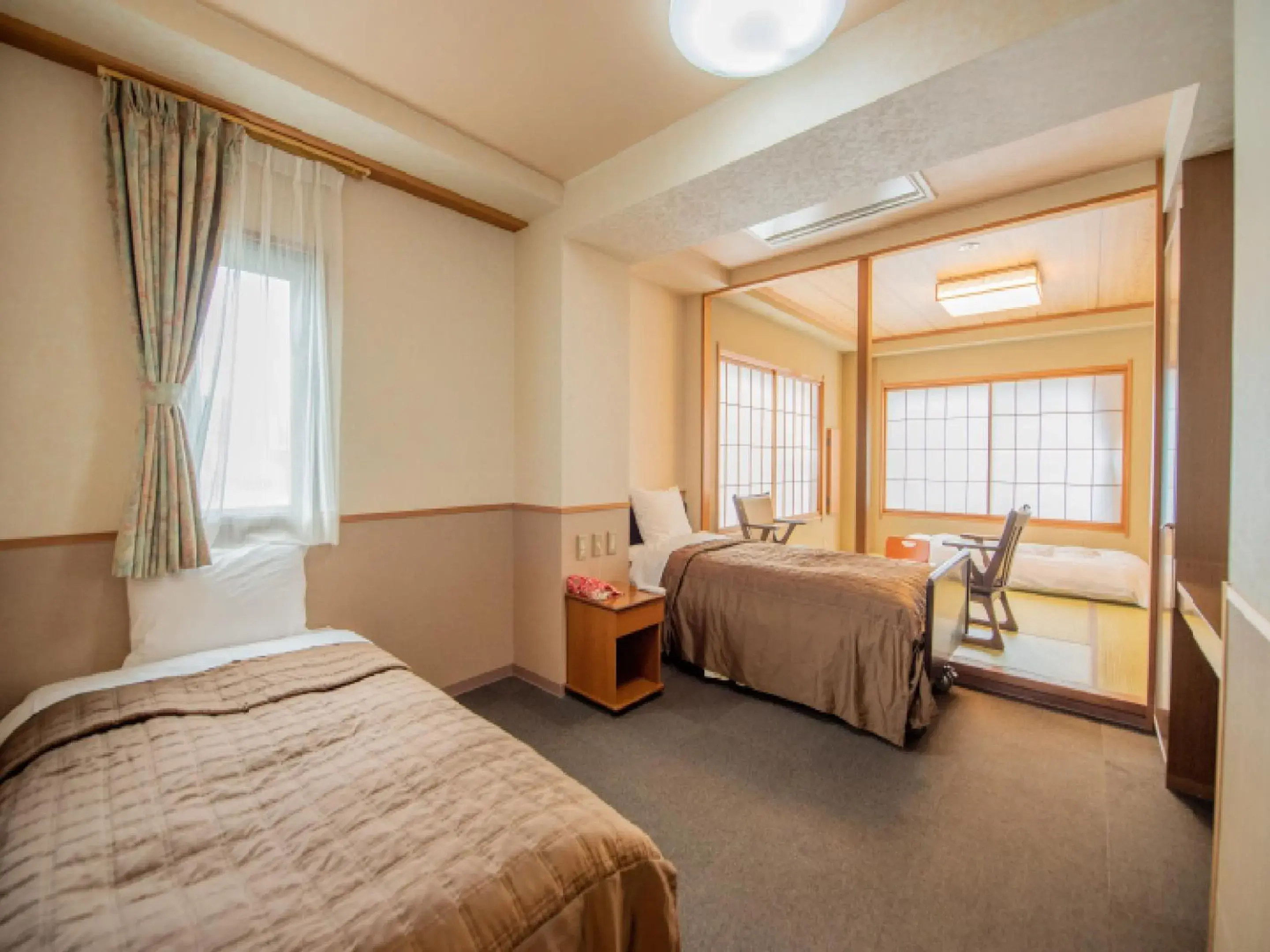 Bedroom, Bed in Ryokan Hakura