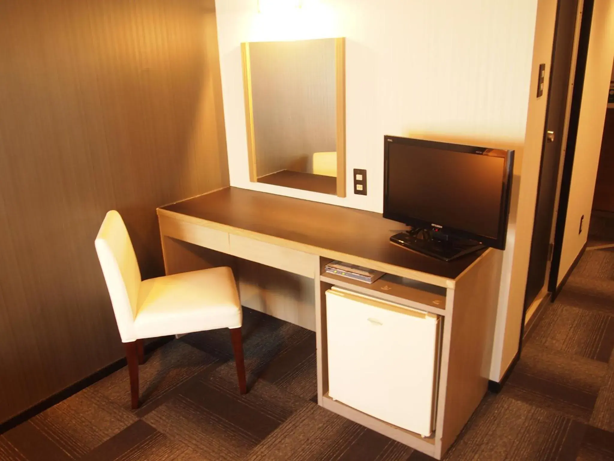 Double Room - single occupancy - Smoking in HOTEL LiVEMAX Osaka Namba
