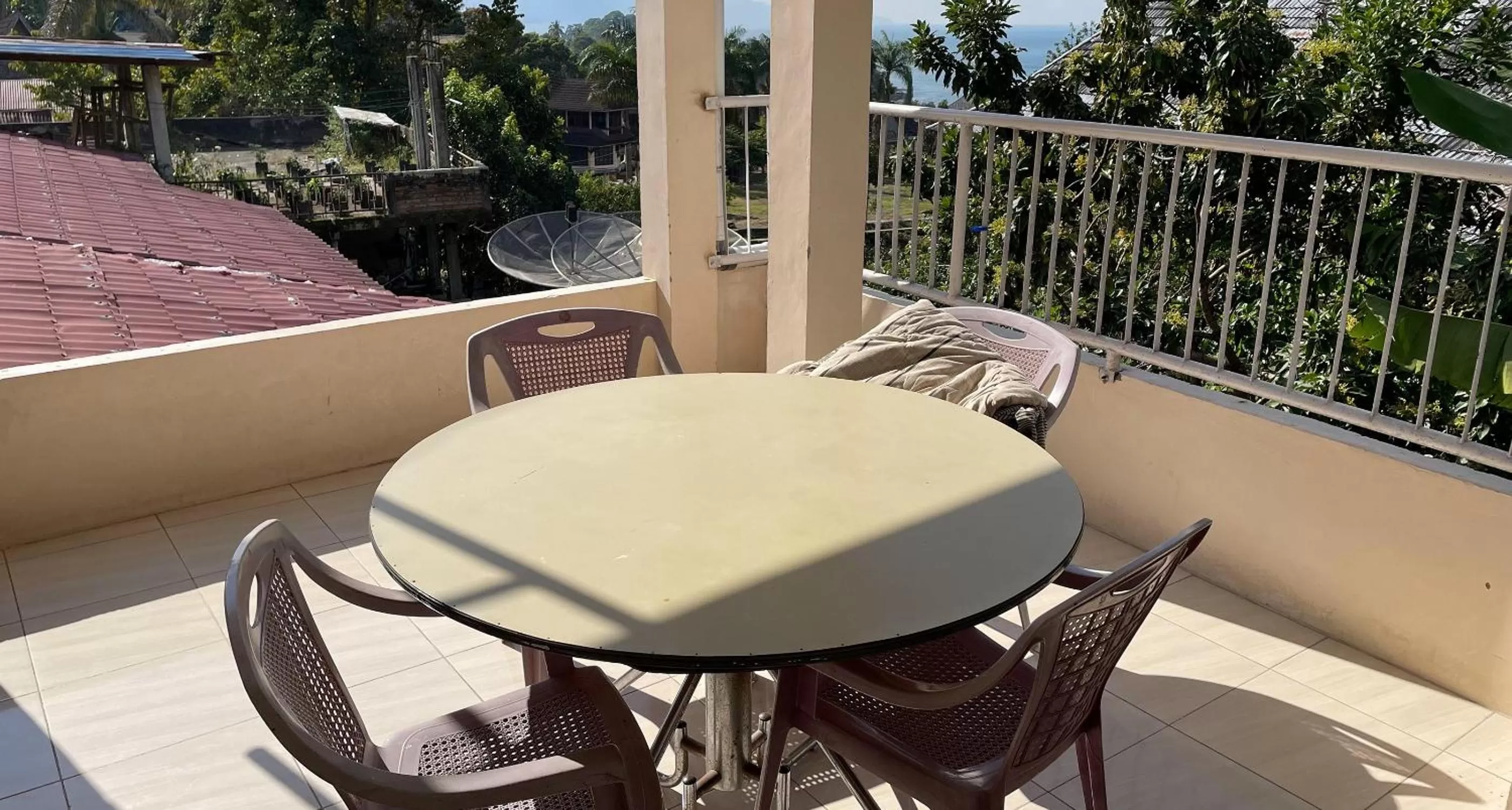 Balcony/Terrace in Valencia Homestay Redpartner