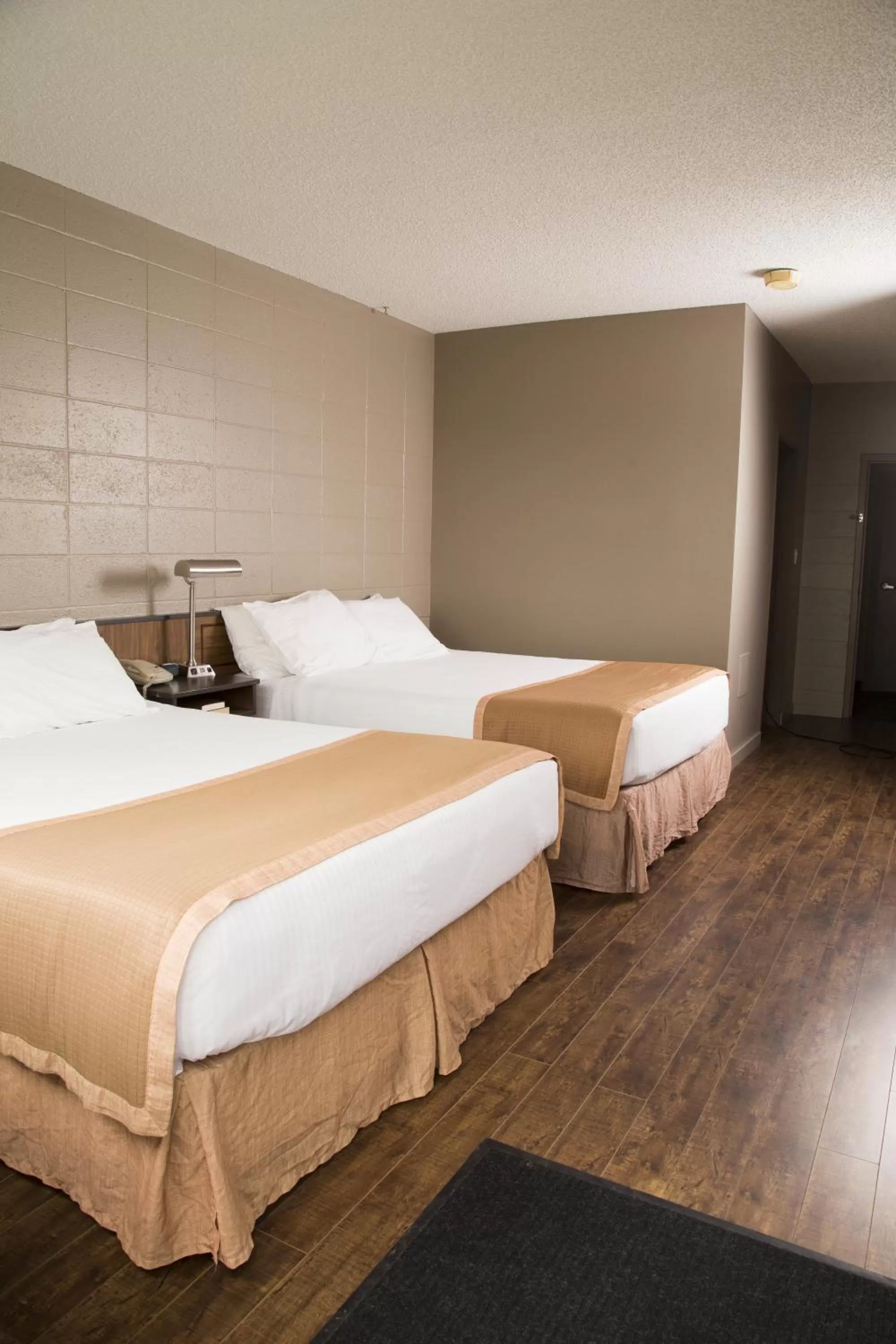 Bed in Sandstone Motel