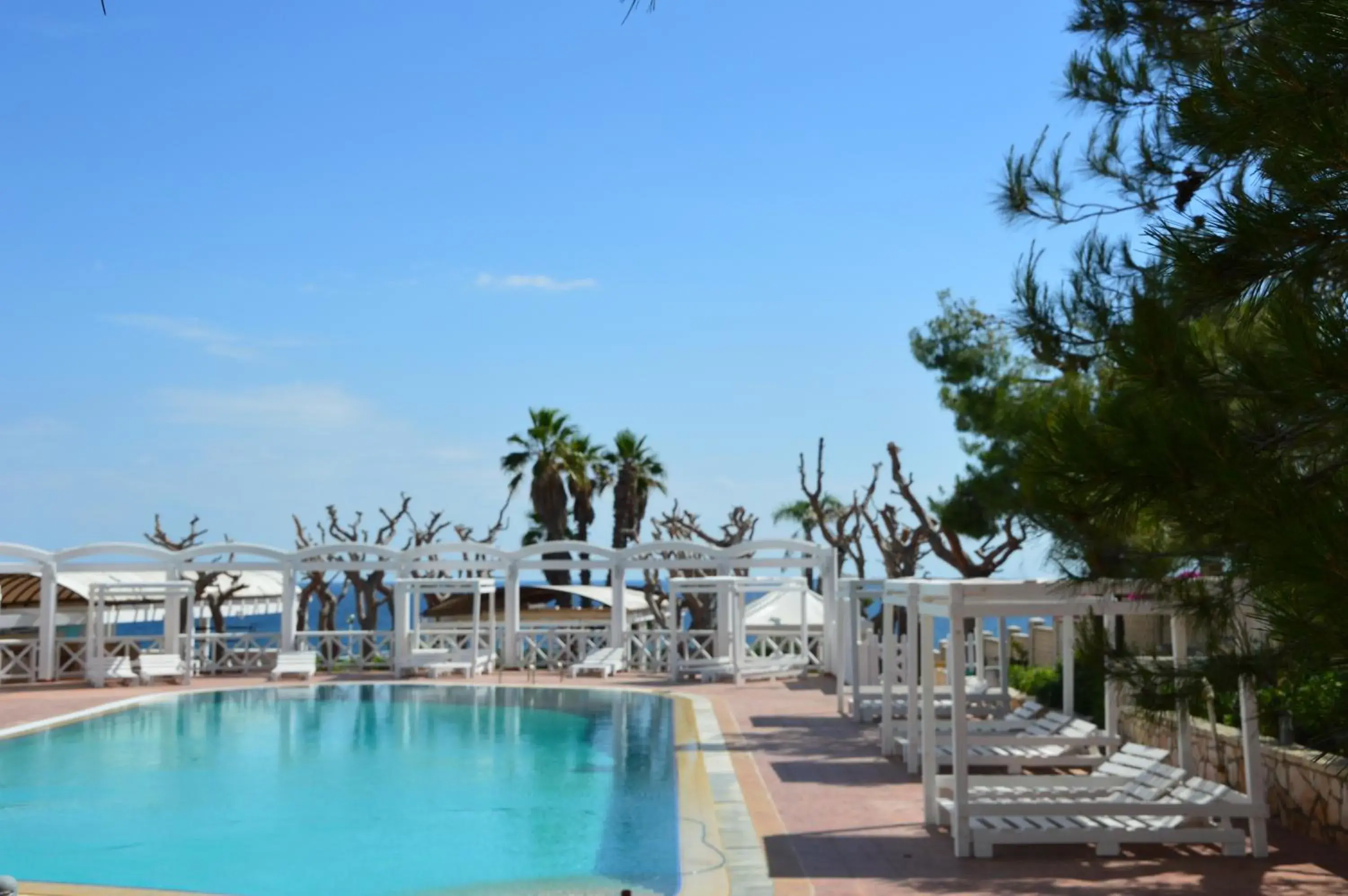 Swimming Pool in Hotel Residence La Corvetta