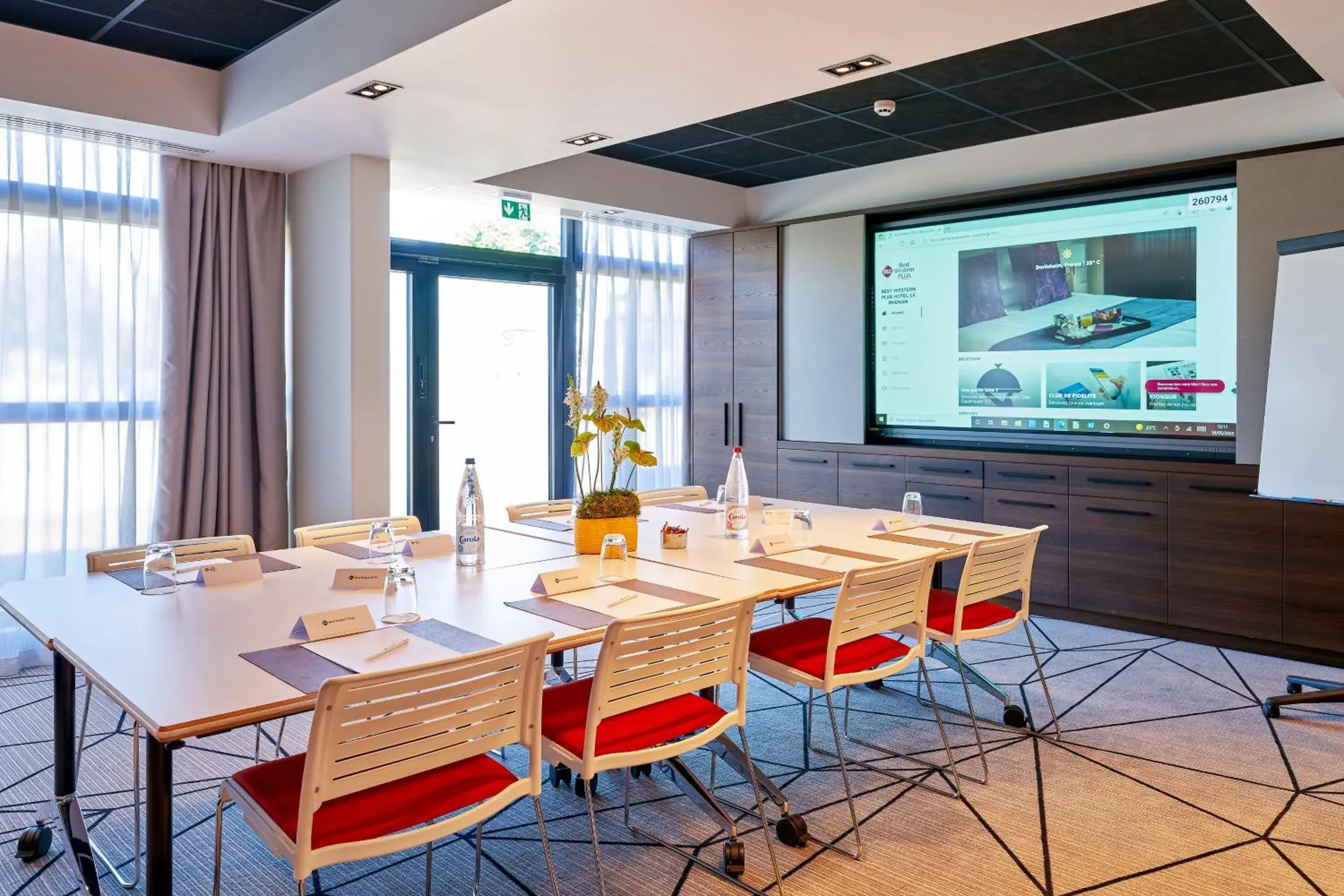 Meeting/conference room in Best Western Plus Hôtel Le Rhénan & Restaurant Chez Claude Meeting/conference room in Best Western Plus Hôtel Le Rhénan & Restaurant Chez Claude