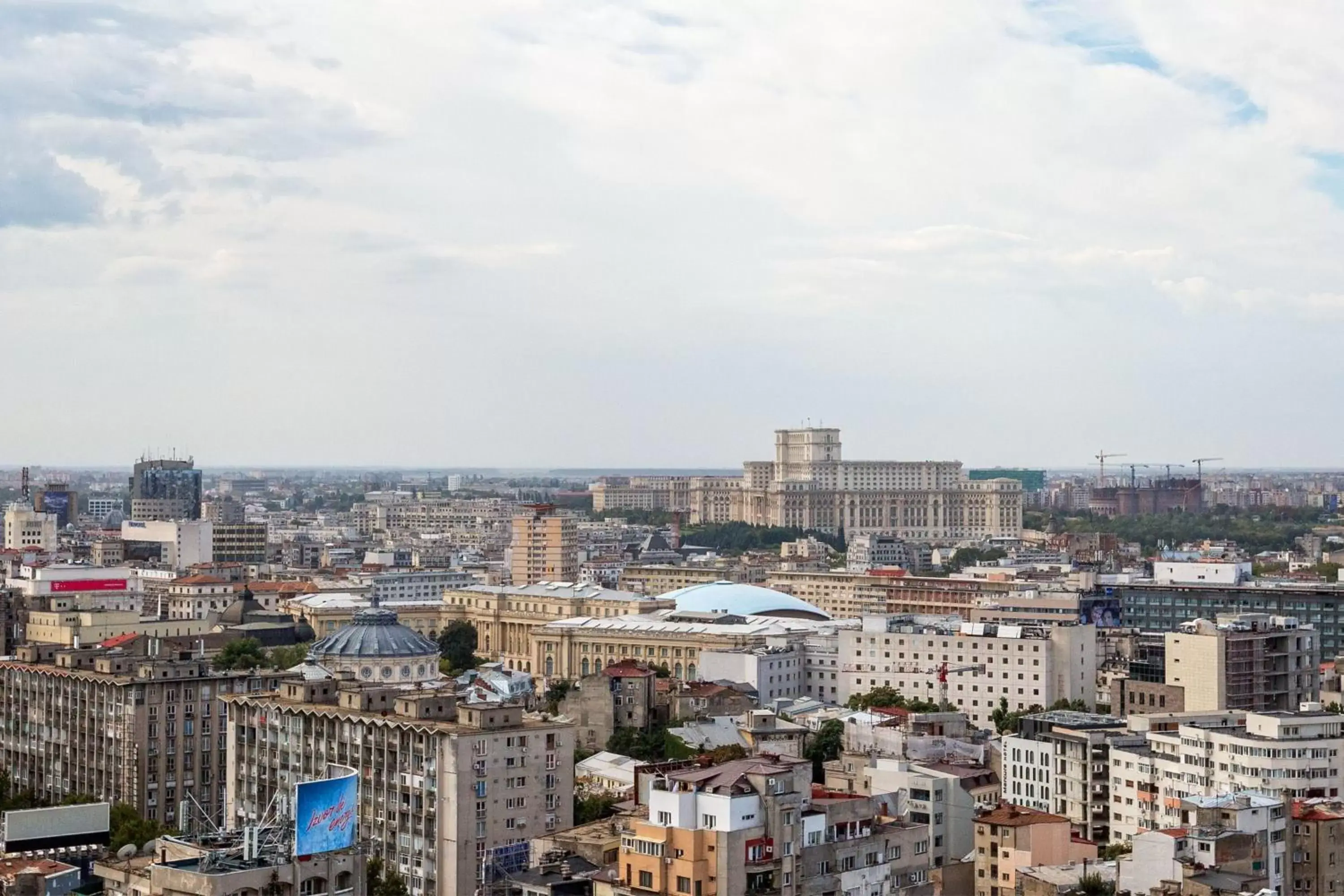 Property building in Sheraton Bucharest Hotel