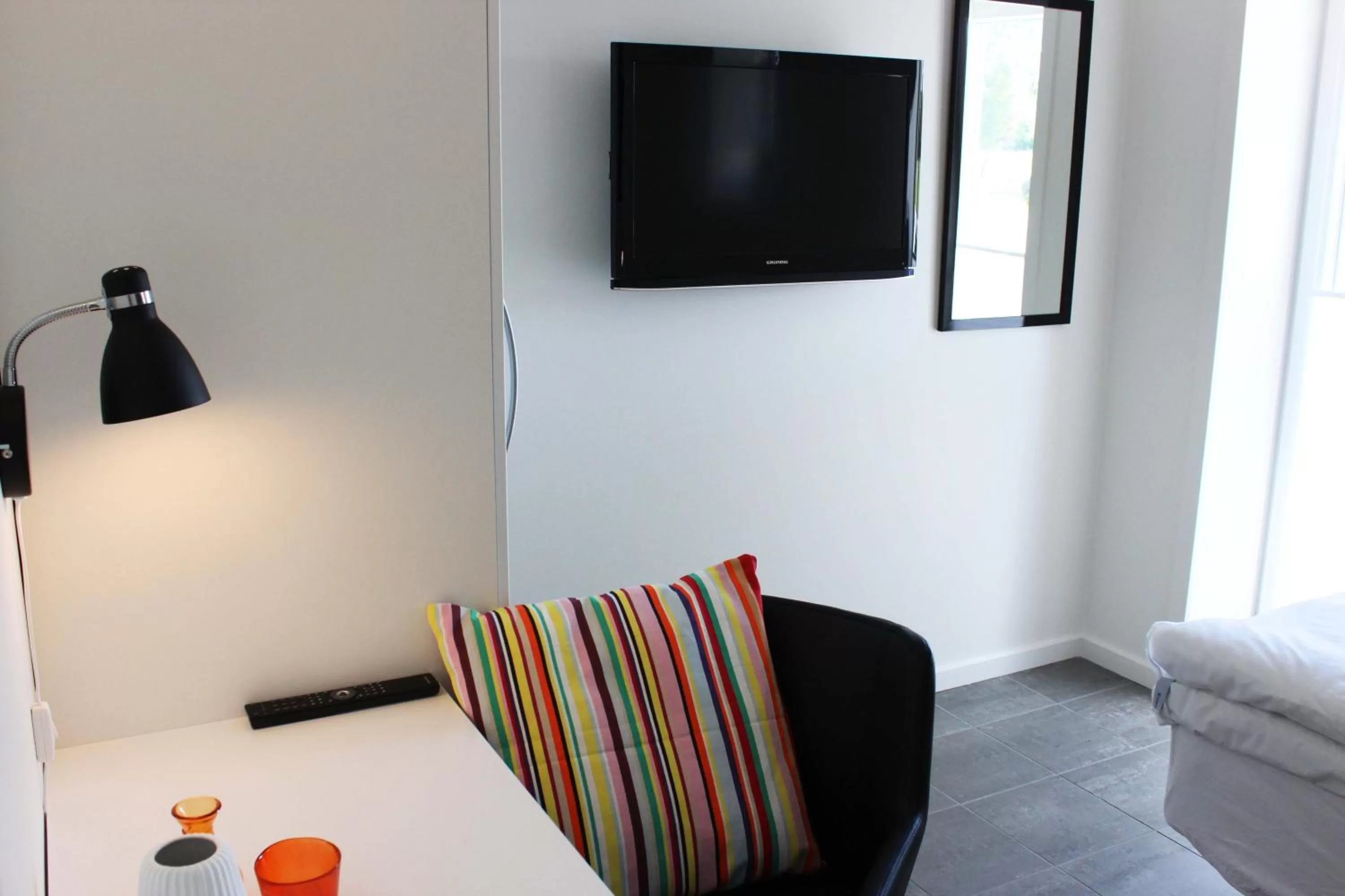 TV and multimedia in 272 Bed & Breakfast