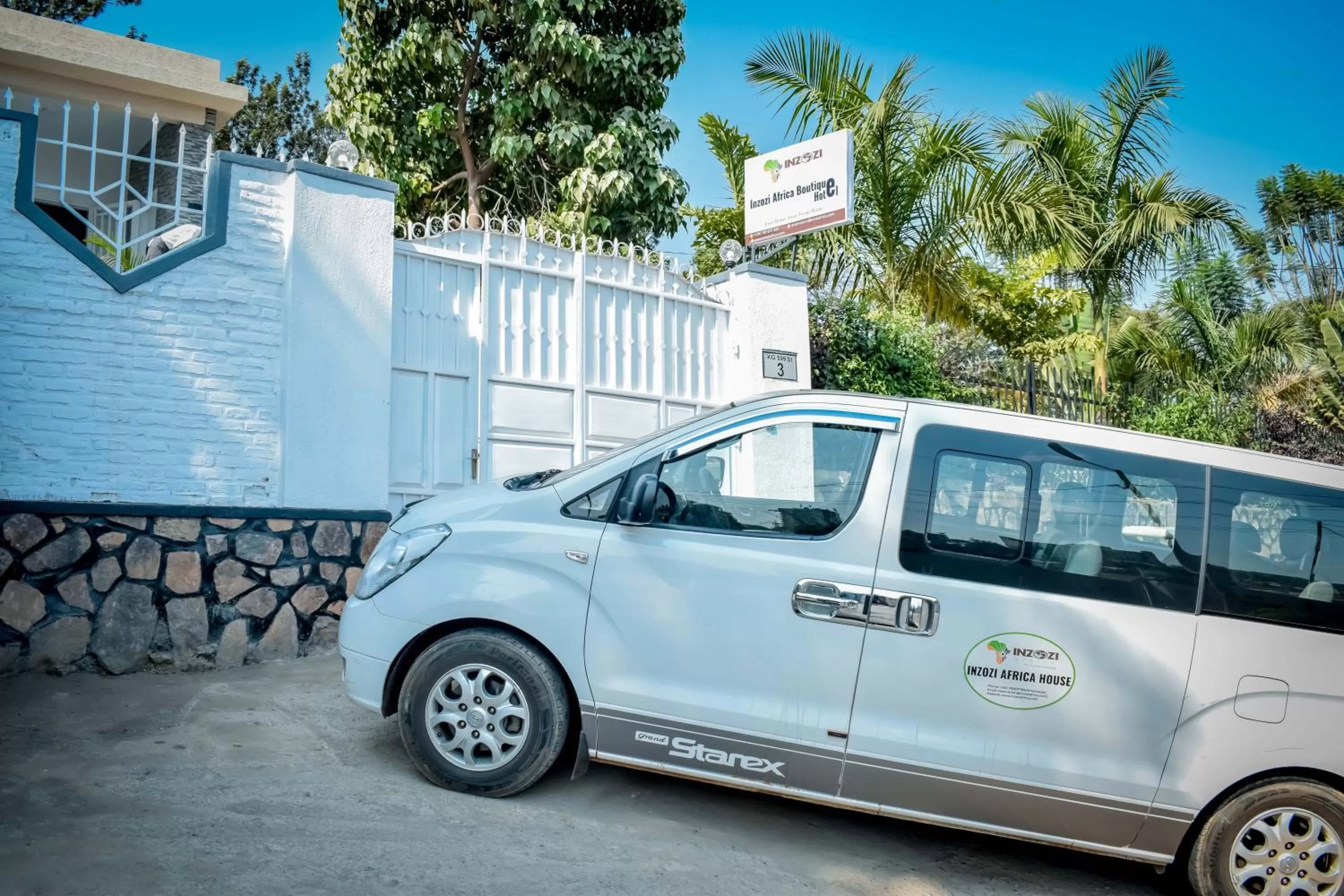 Day in INZOZI AFRICA HOUSE B&B-Gishushu