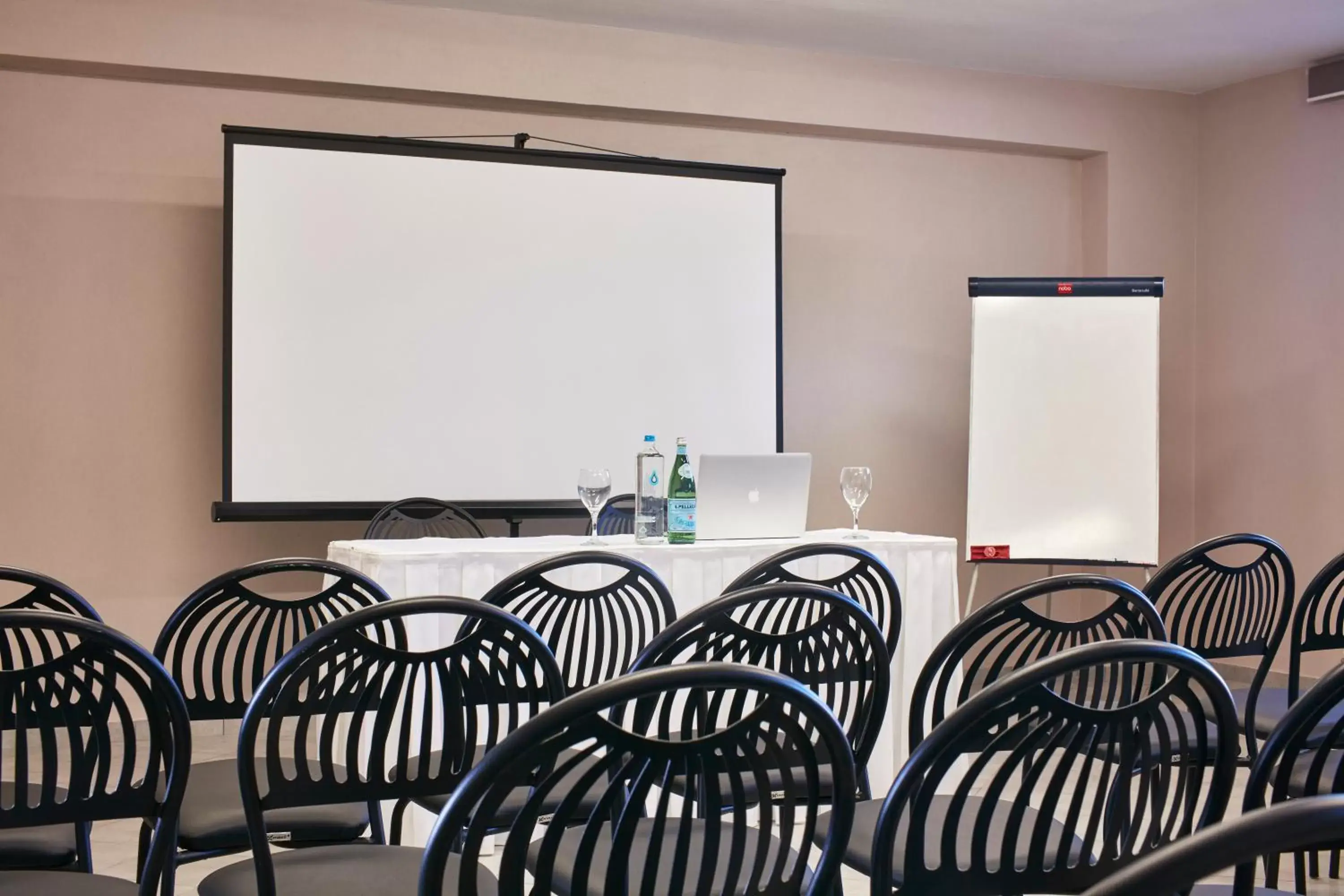 Meeting/conference room in Aar Hotel & Spa Ioannina