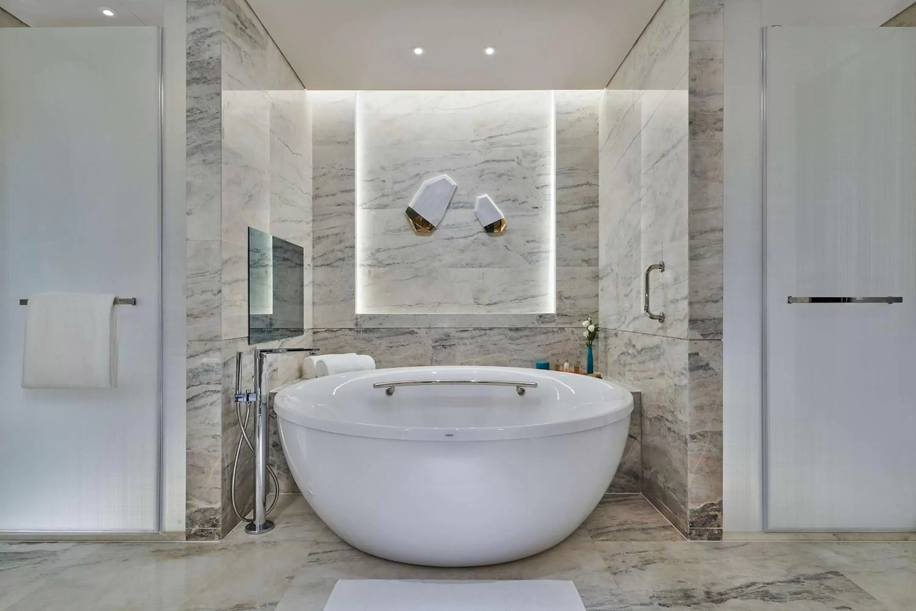 Bathroom in Hilton Chongqing Liangjiang New Area