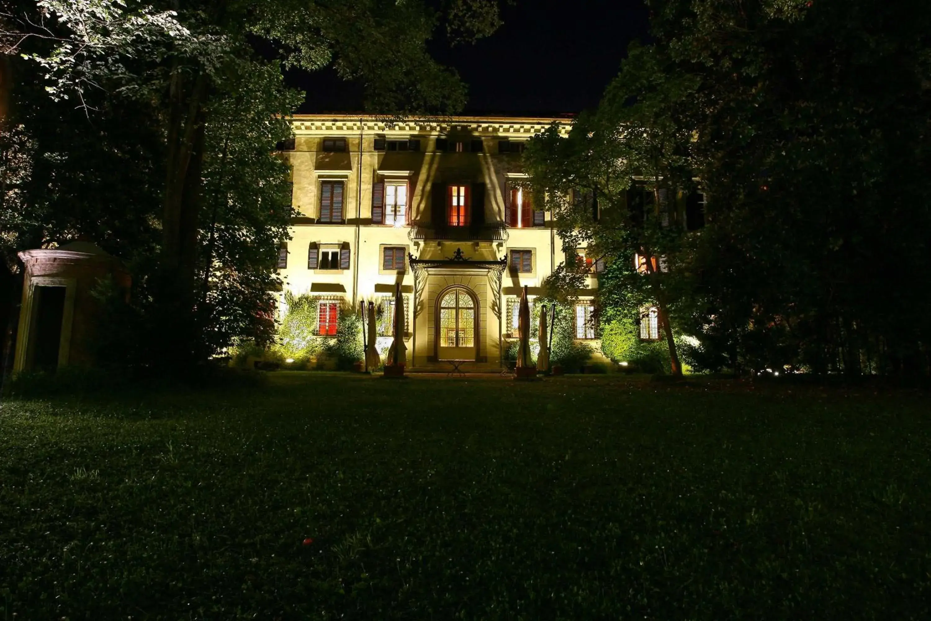 Facade/entrance, Property Building in Hotel Villa La Principessa