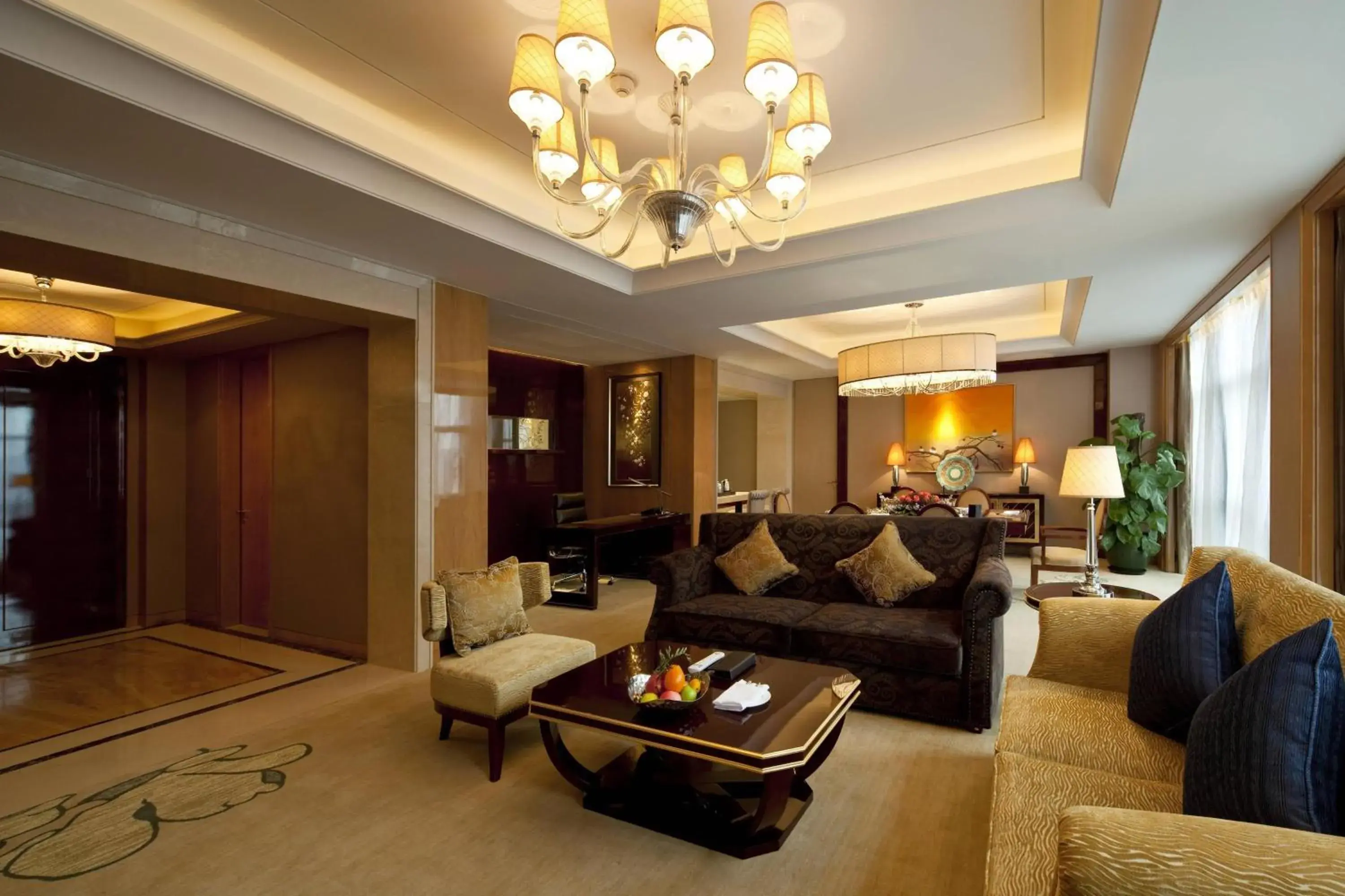 Bedroom, Seating Area in Sheraton Changzhou Xinbei Hotel