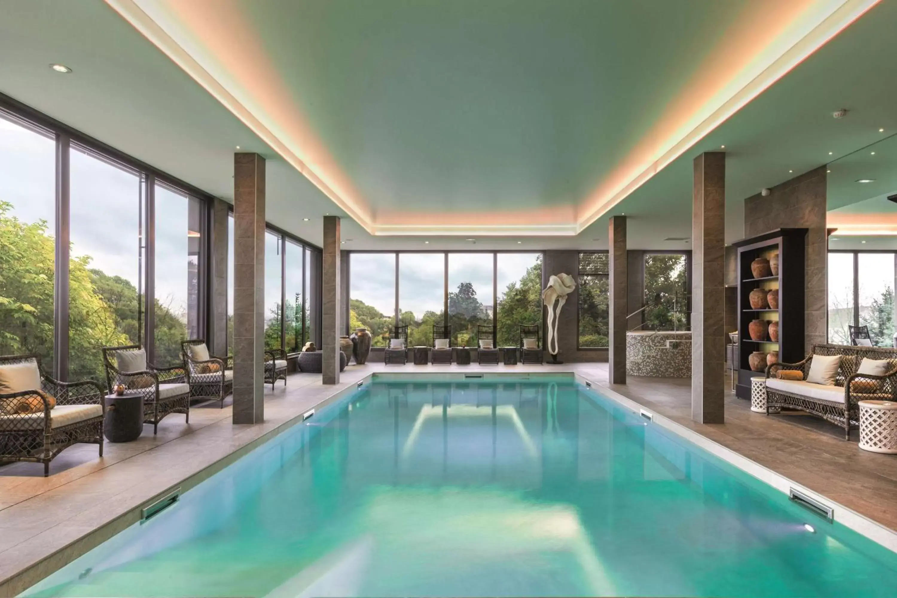 Spa and wellness centre/facilities, Swimming Pool in Hôtel & Spa Les Sept Fontaines Best Western Premier