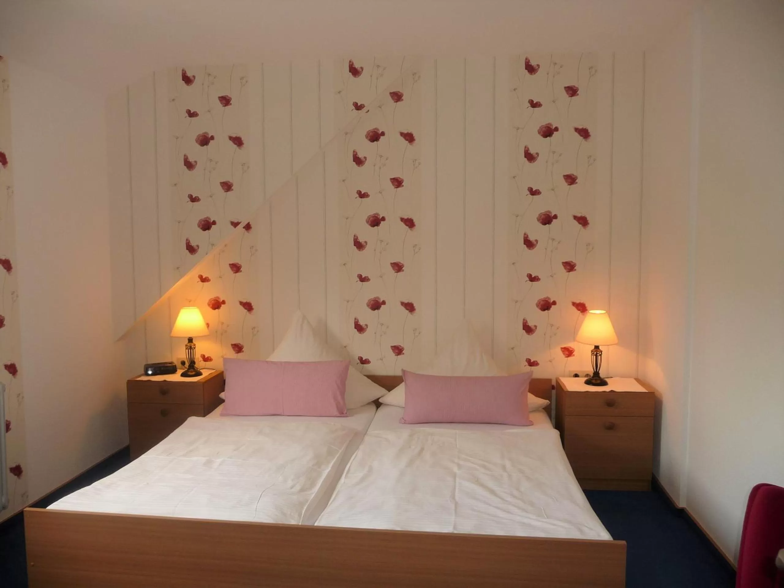 Bed in Hotel "Woiler Hof" garni