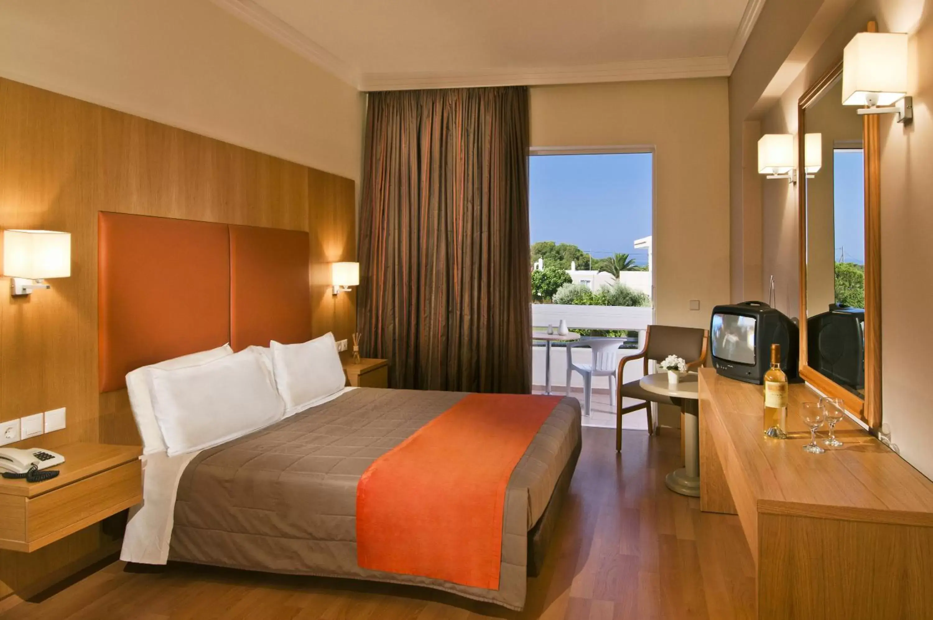 Bed in Kipriotis Village Resort