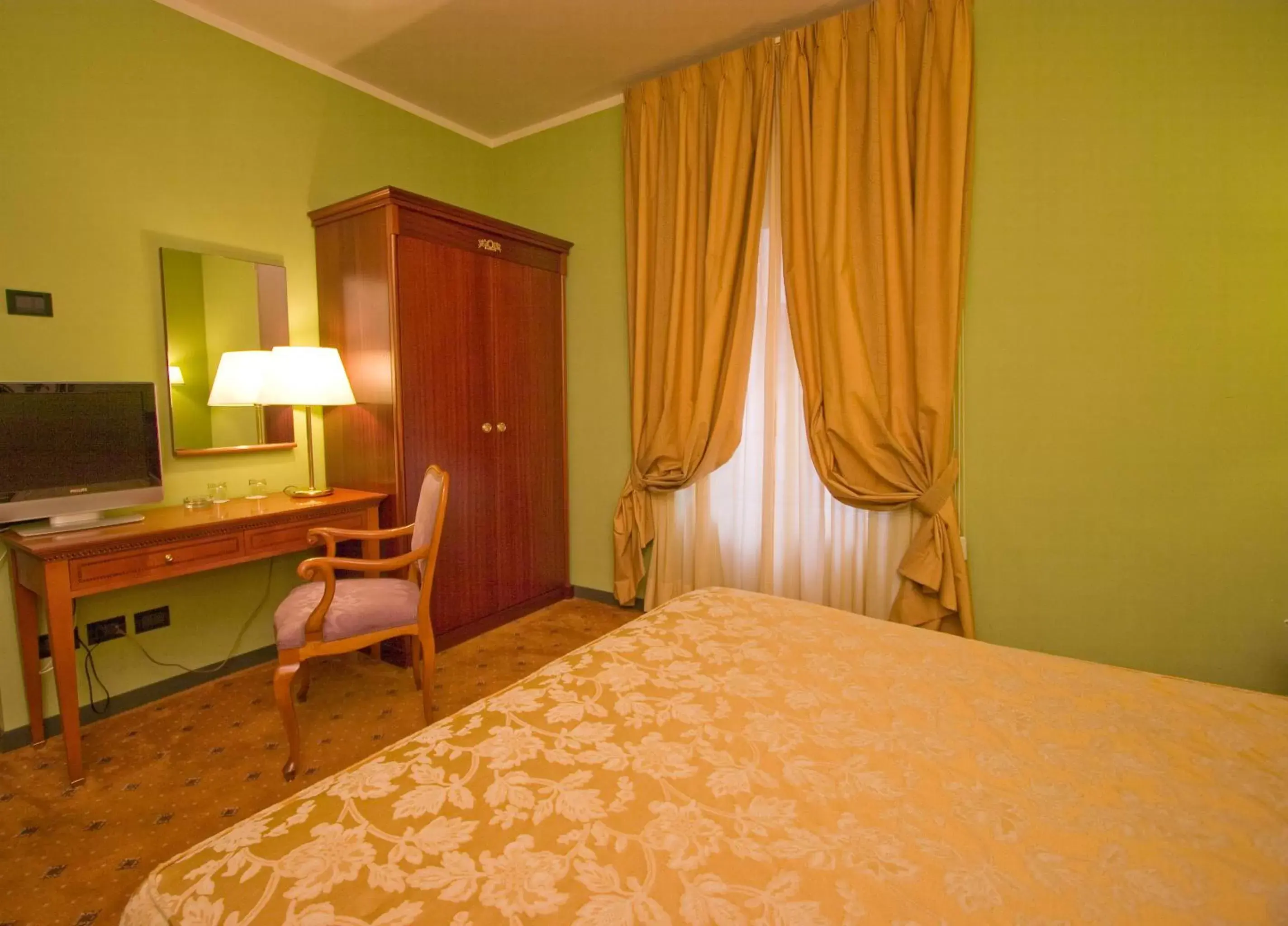Decorative detail, Bed in Hotel Laurentia