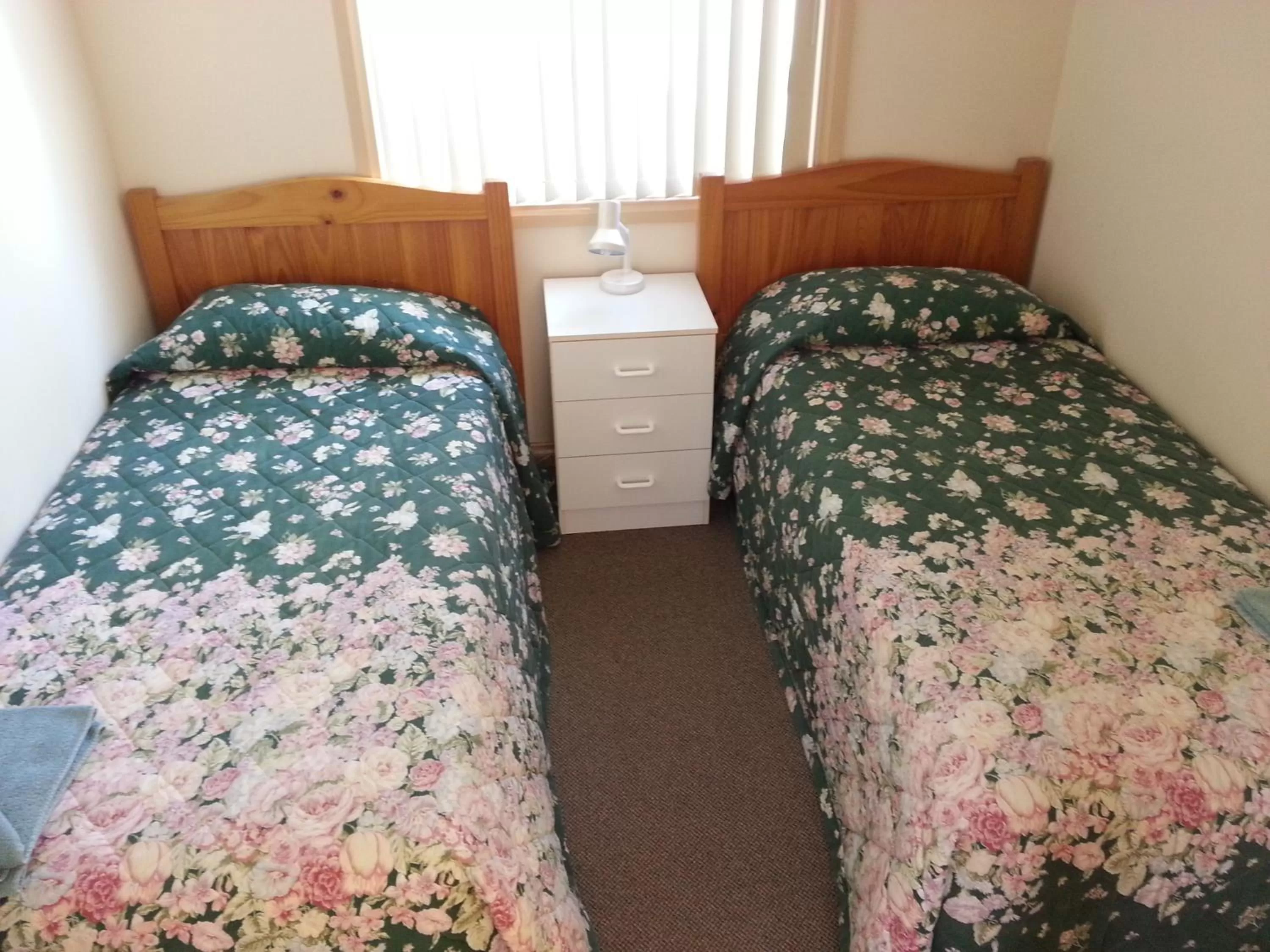 Bed in Sonbern Lodge Motel