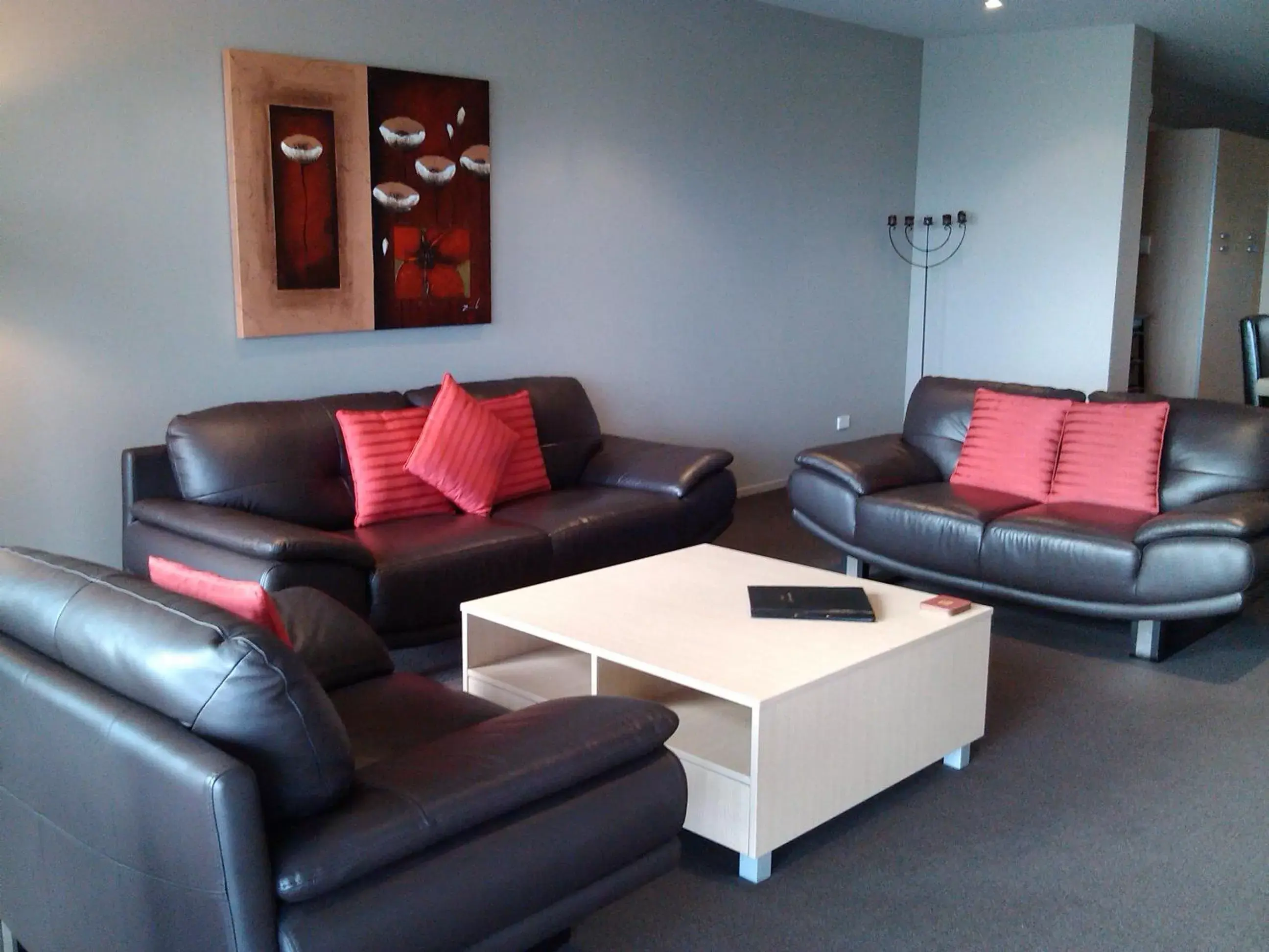 Living room, Seating Area in Sovereign Pier On The Waterways