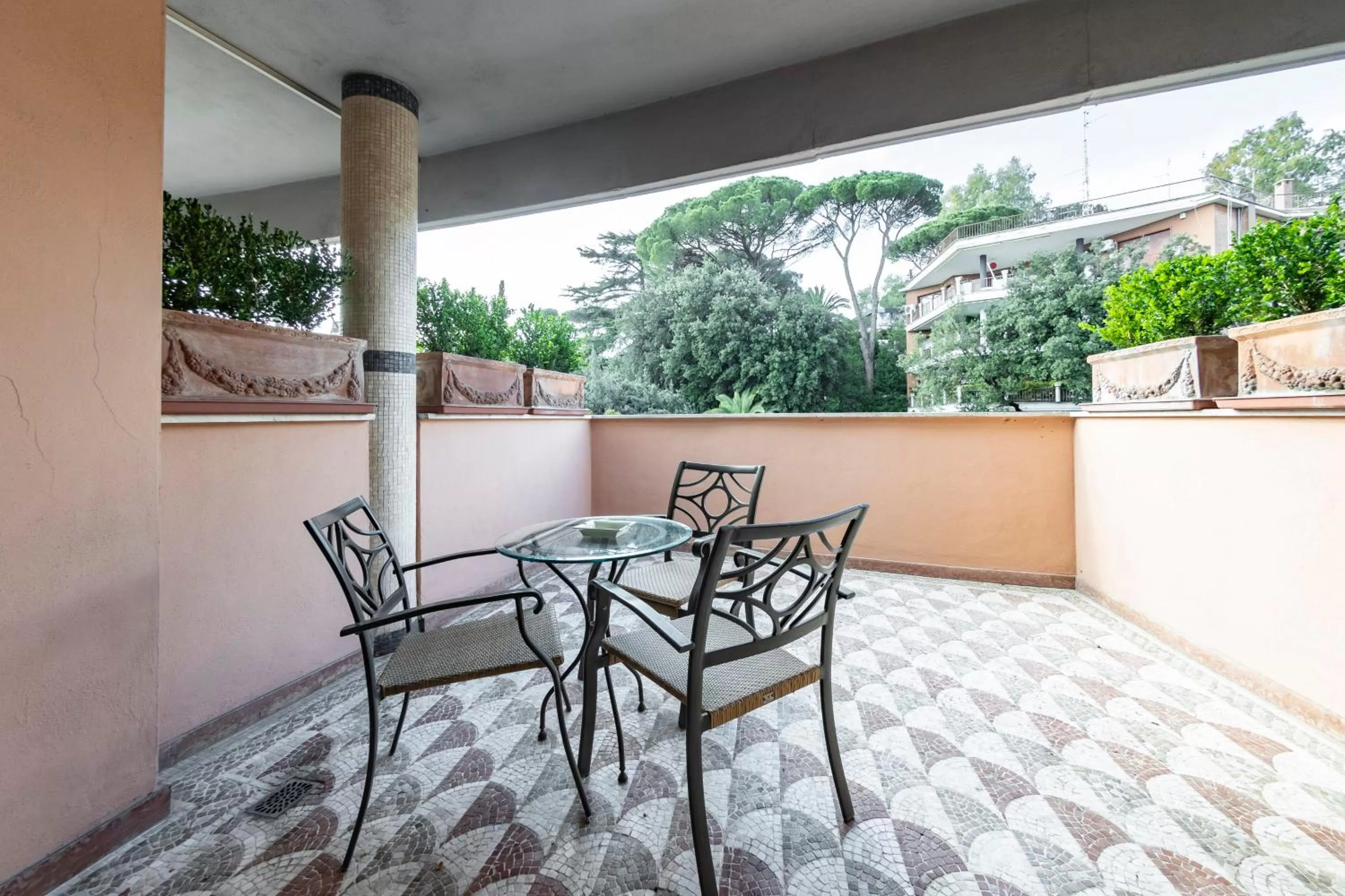 Balcony/Terrace in River Chateau Hotel