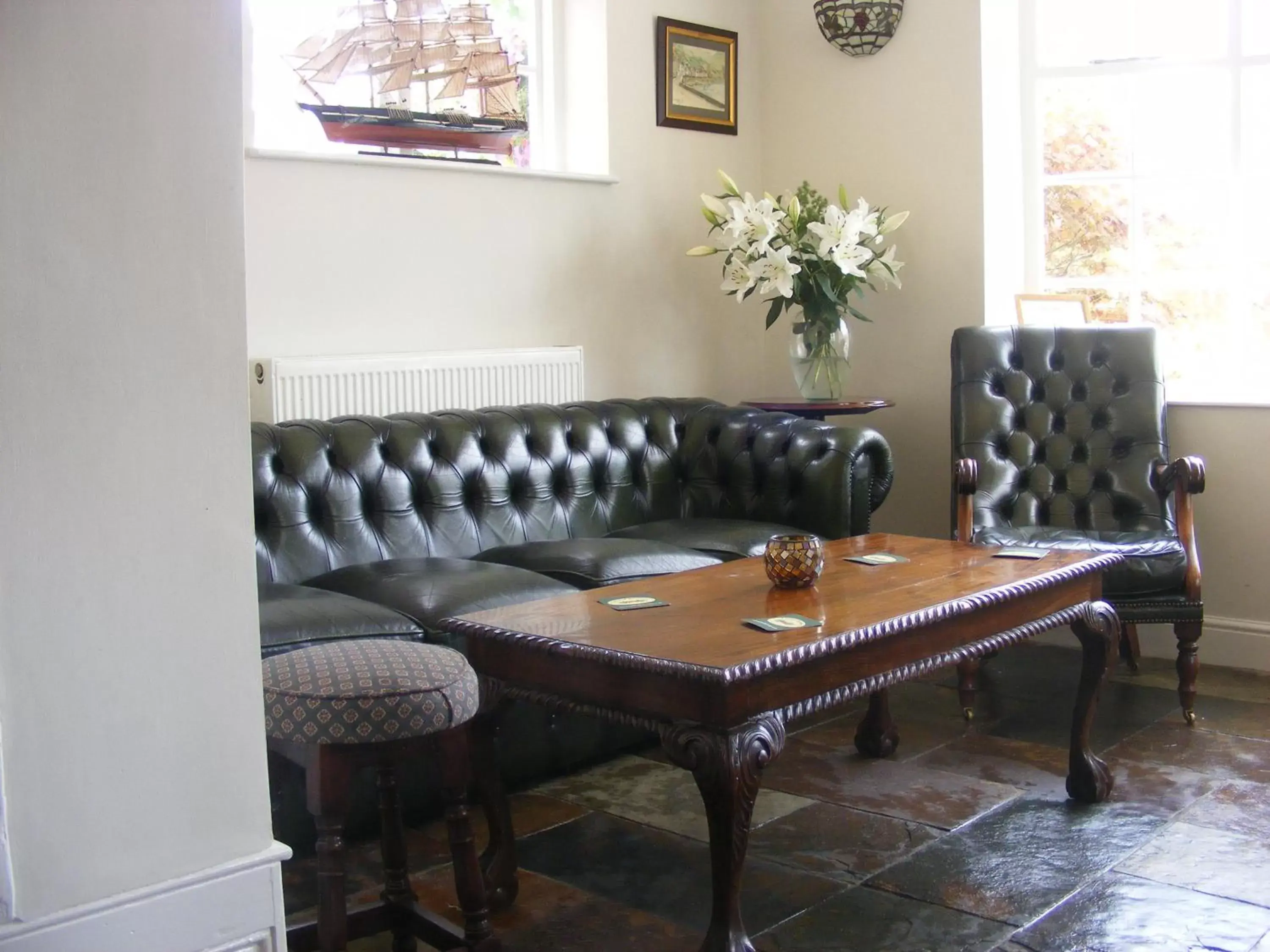Day, Seating Area in The Old Lodge