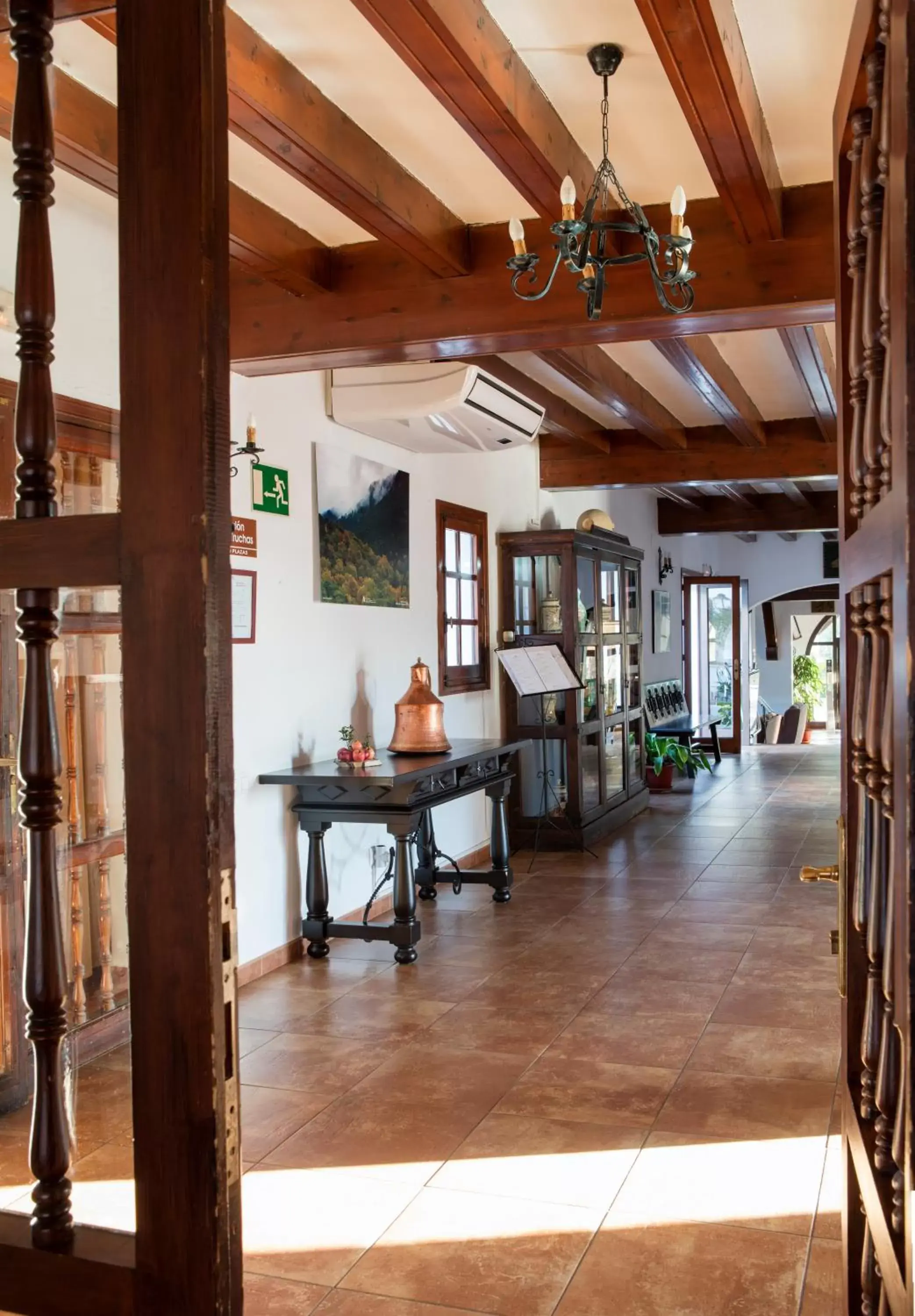 Lobby or reception, Restaurant/Places to Eat in Tugasa Las Truchas