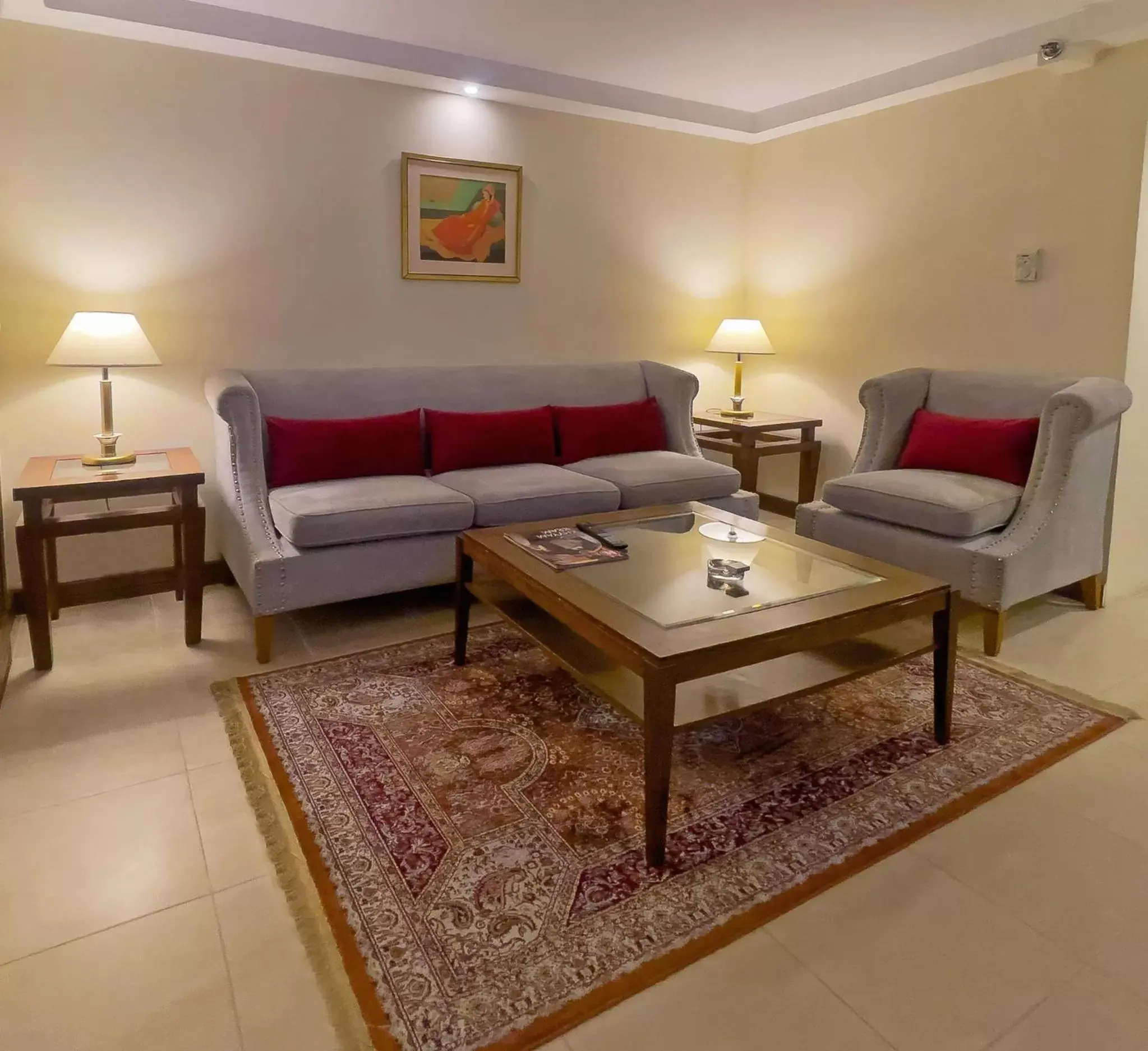 Living room, Seating Area in Islamabad Marriott Hotel