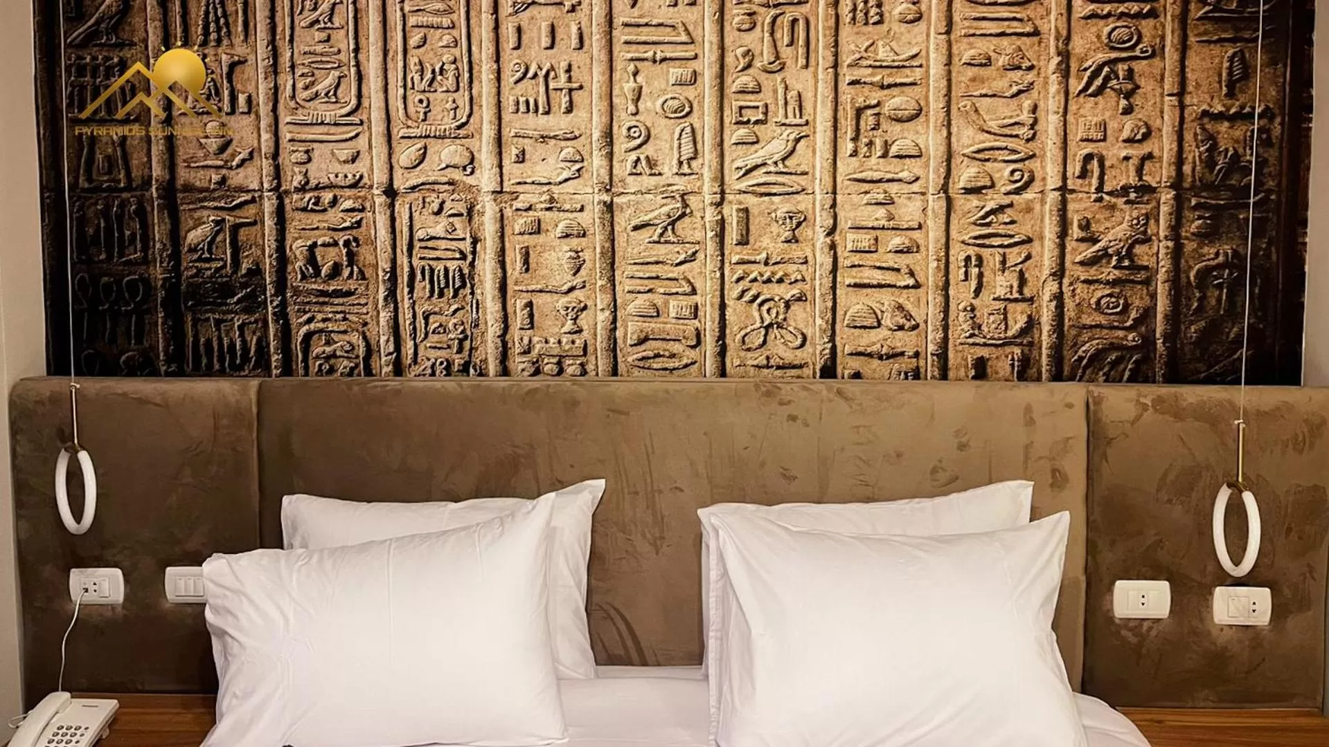 Bed in Pyramids sunrise inn