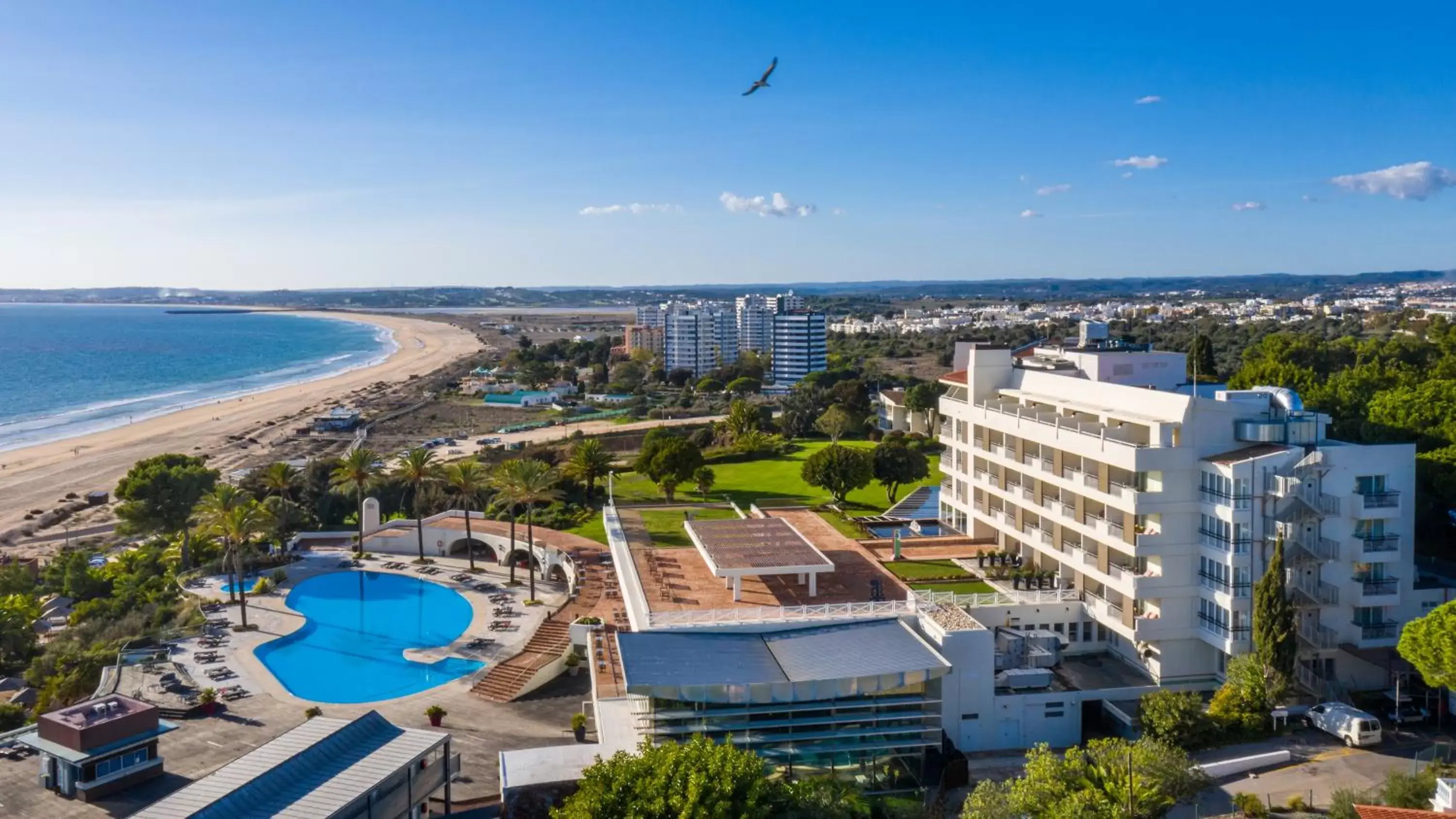 Property building, Bird's-eye View in Pestana Alvor Praia Premium Beach & Golf Resort