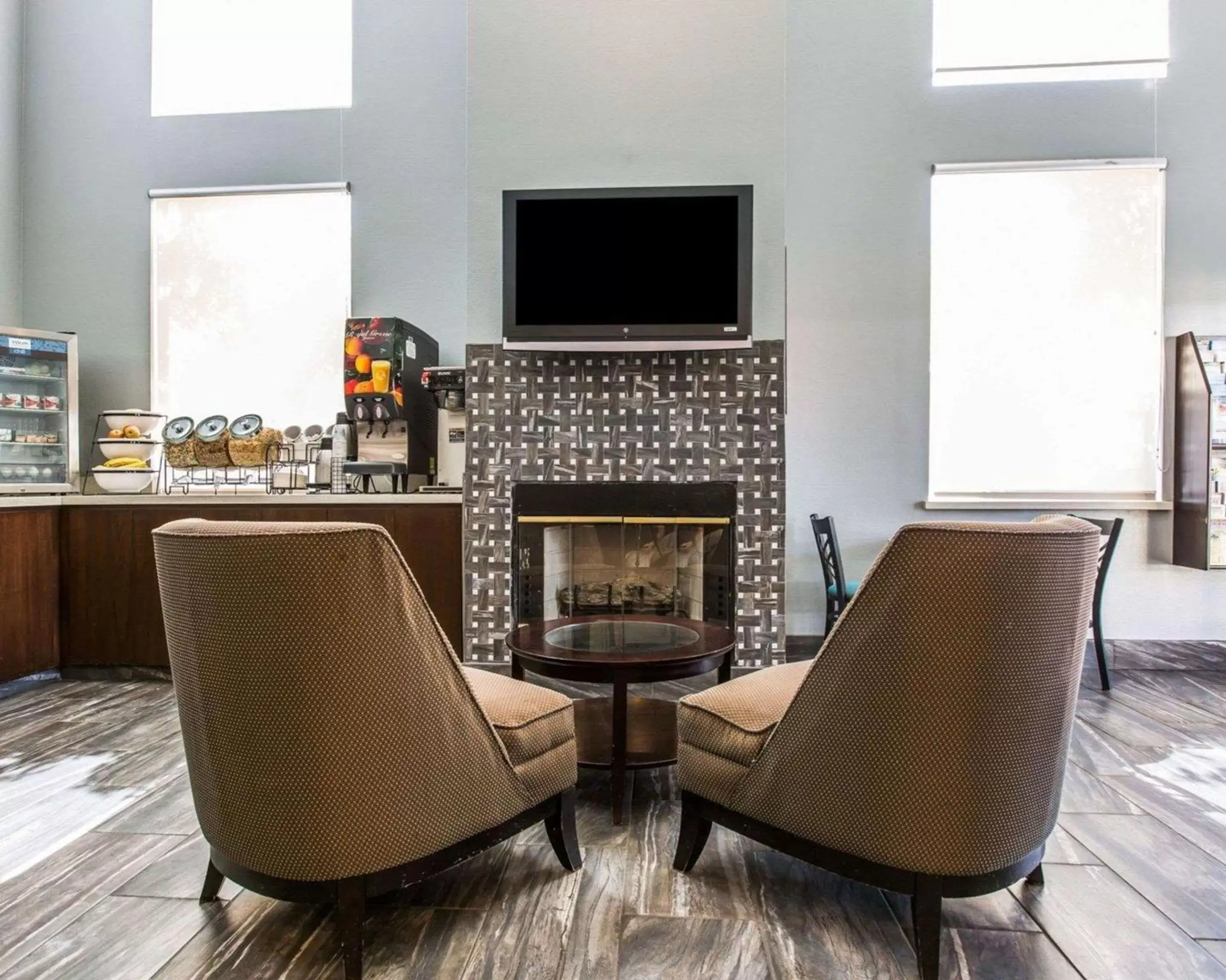 Lobby or reception, Seating Area in Comfort Inn Boardwalk