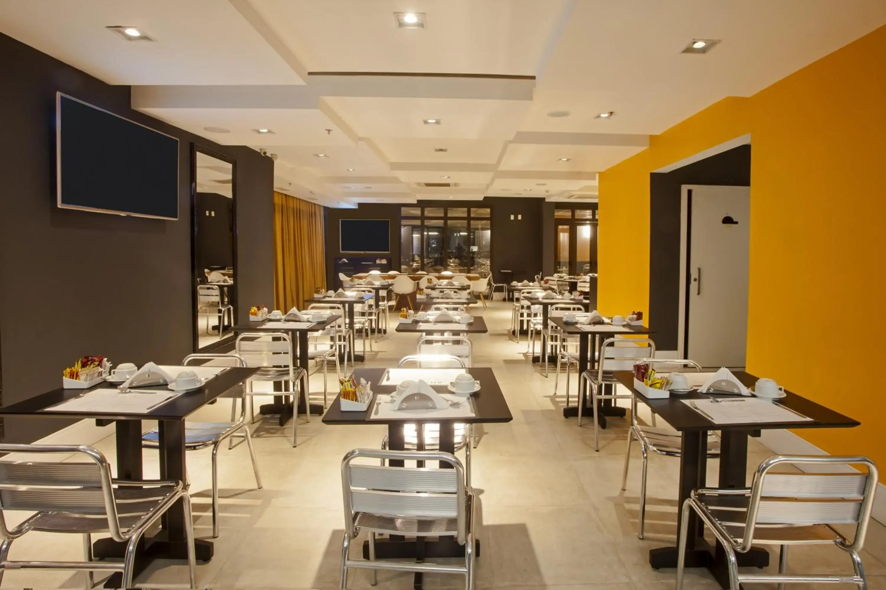 Restaurant/Places to Eat in Ibis Styles RJ Botafogo