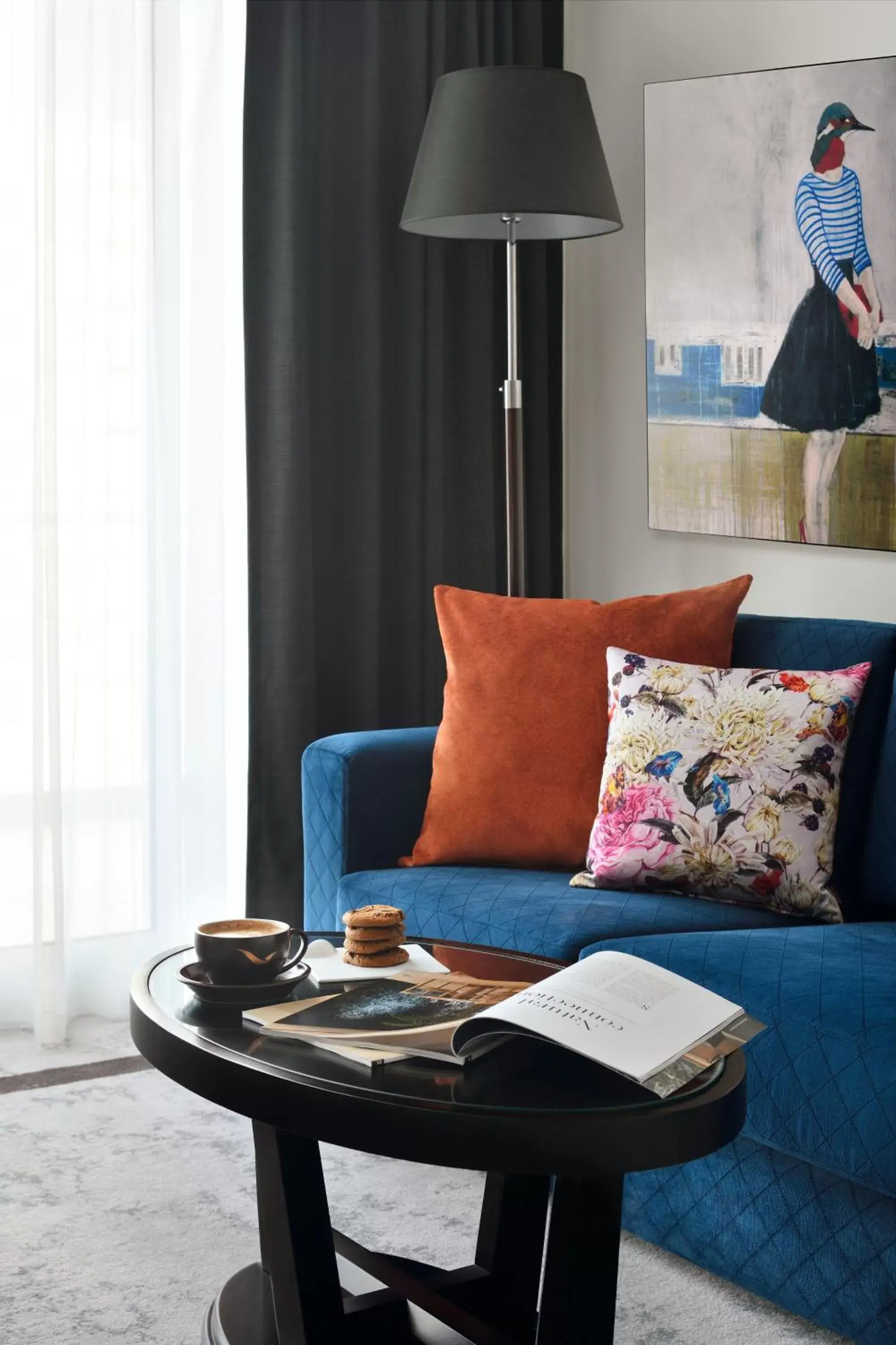 Living room, Seating Area in Mövenpick Hotel Jumeirah Lakes Towers Dubai
