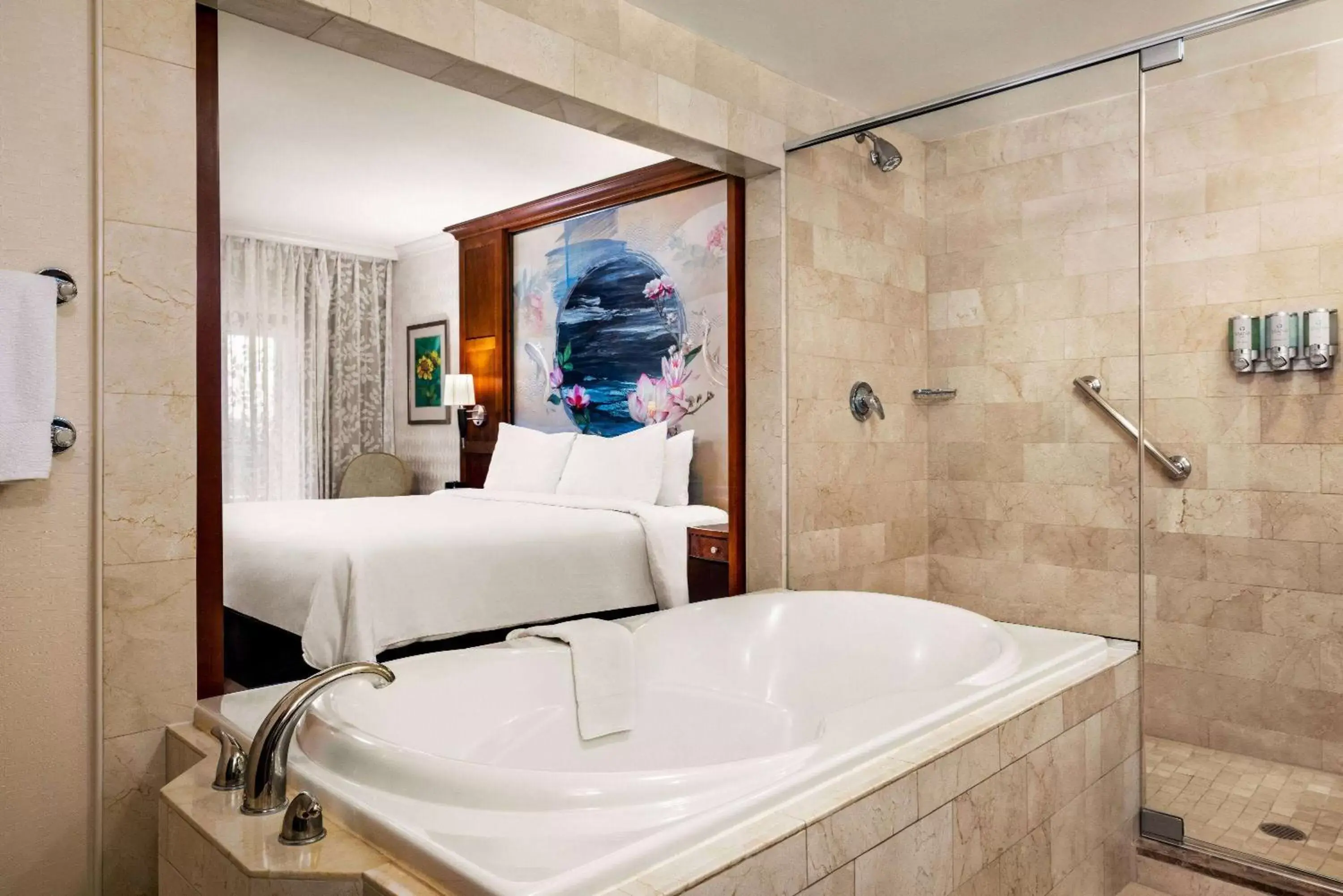 King Room with Hydrotherapy Suite, Non-Smoking in Viana Hotel and Spa, Trademark Collection by Wyndham King Room with Hydrotherapy Suite, Non-Smoking in Viana Hotel and Spa, Trademark Collection by Wyndham