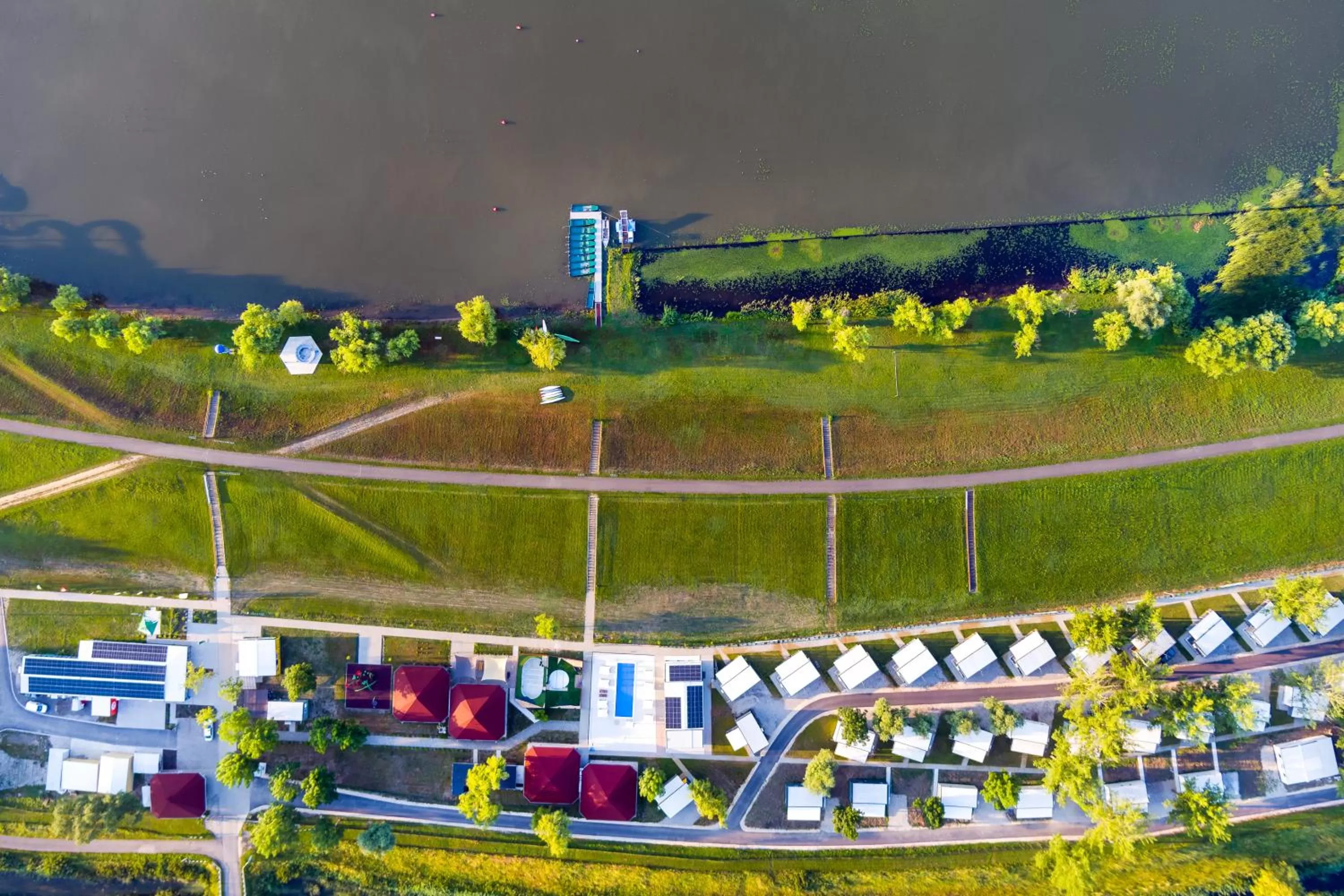 Day in Tisza-tó Apartmanpark