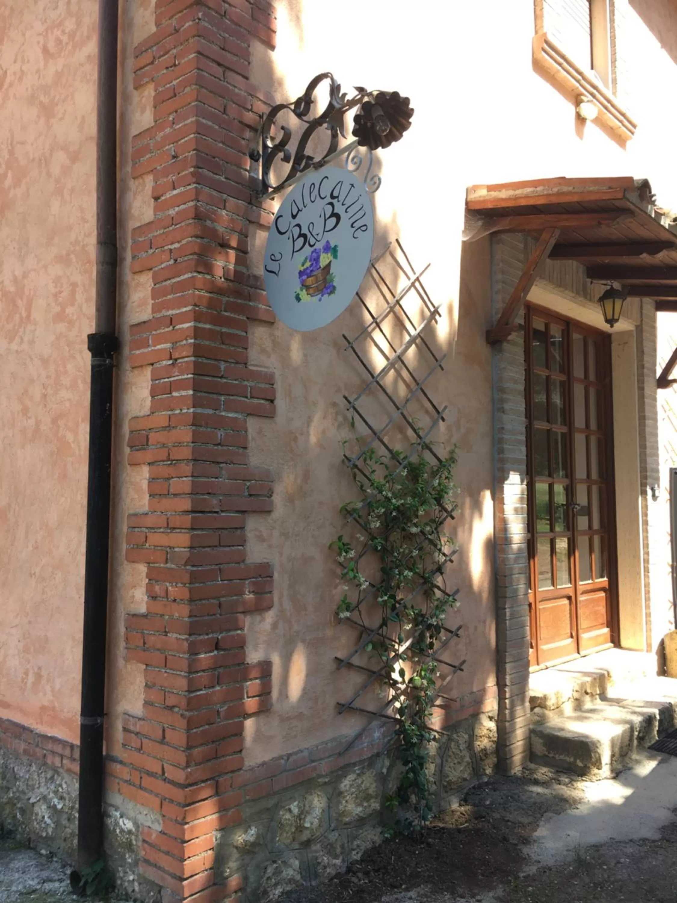 Property building, Property Logo/Sign in Le Calecatine