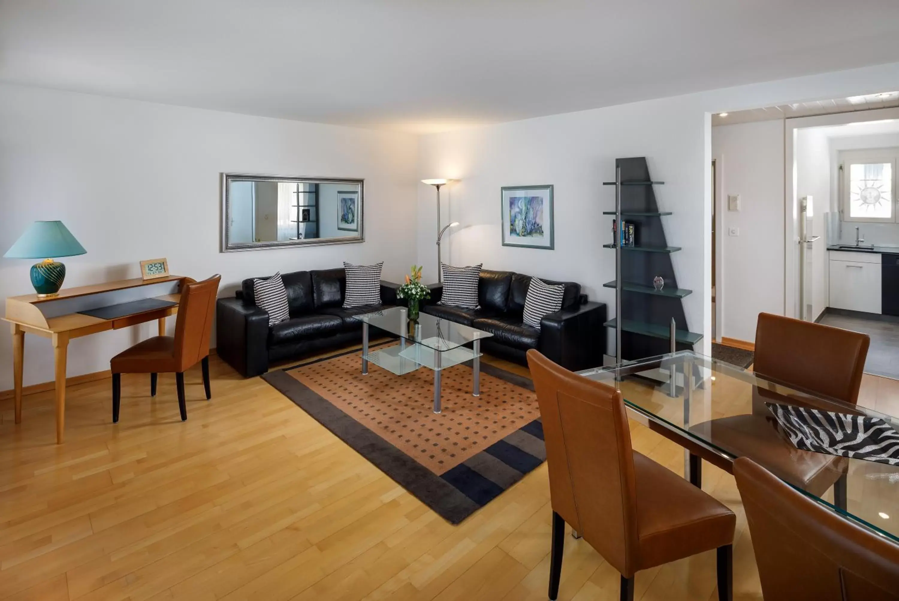 Living room, Dining Area in Aparthotel Familie Hugenschmidt