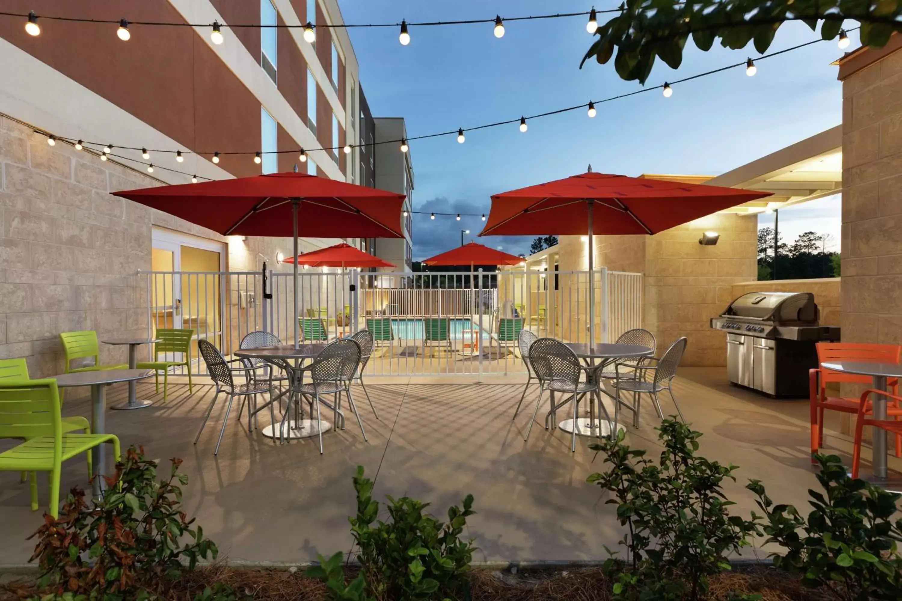 Patio in Home2 Suites By Hilton Savannah Airport