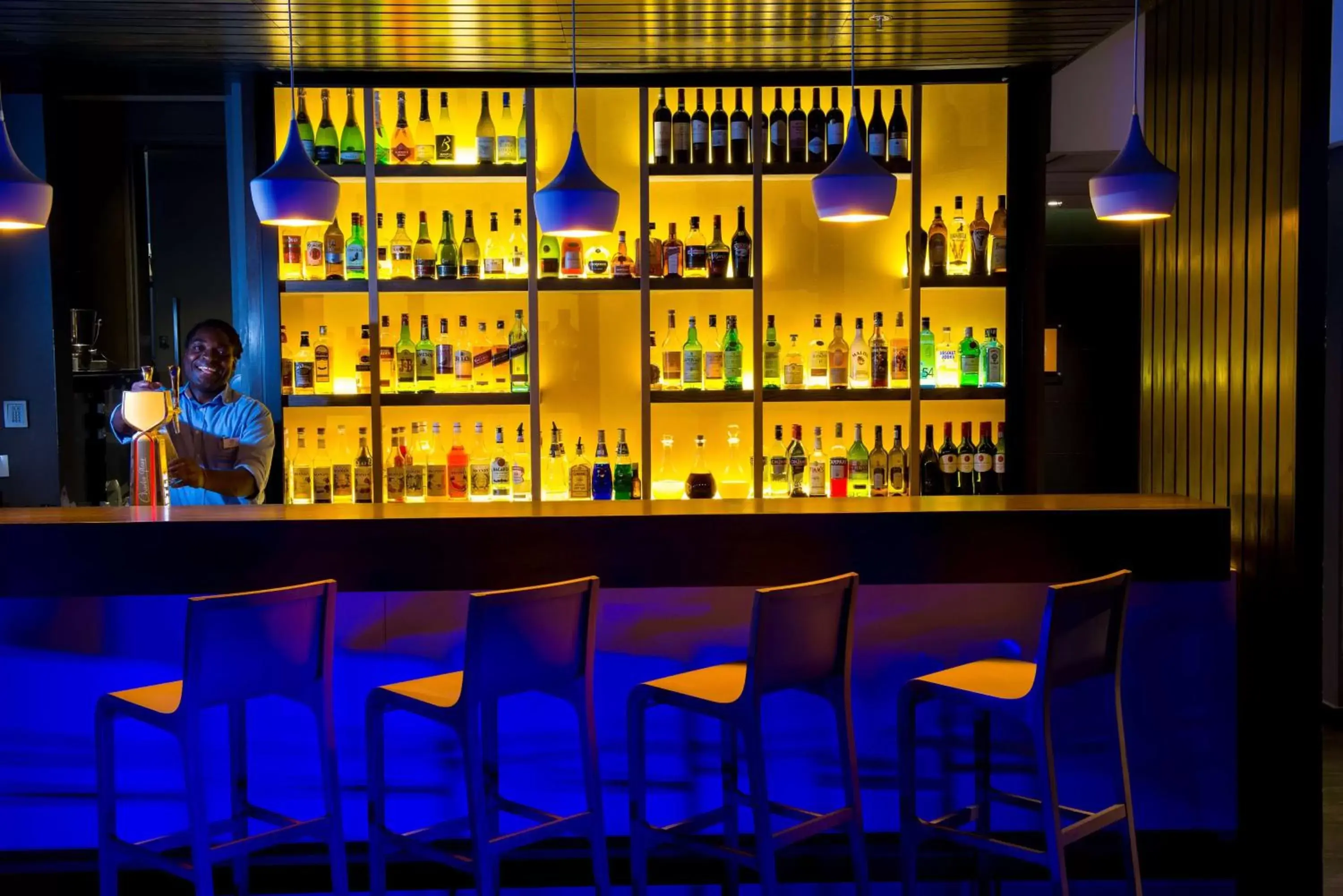 Lounge or bar, Lounge/Bar in Park Inn by Radisson Cape Town Foreshore