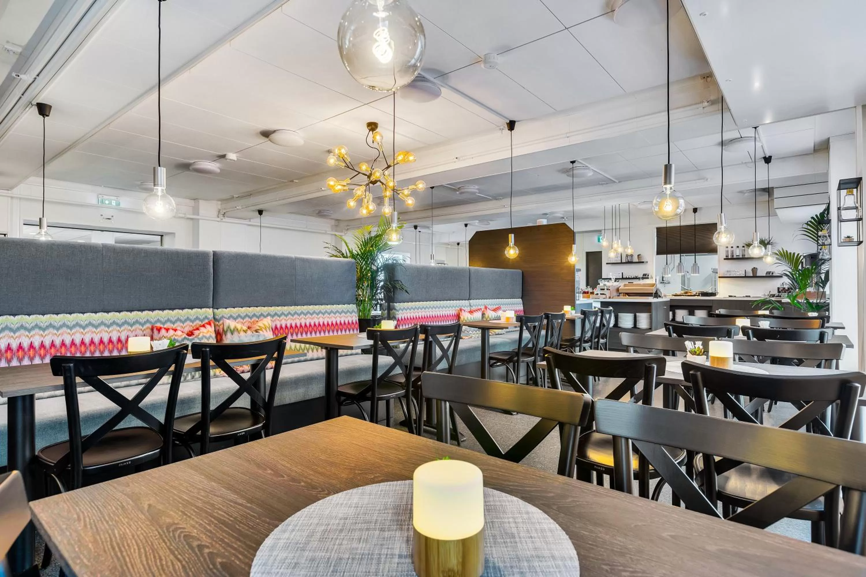 Restaurant/places to eat in Aiden by Best Western Harstad Narvik Airport