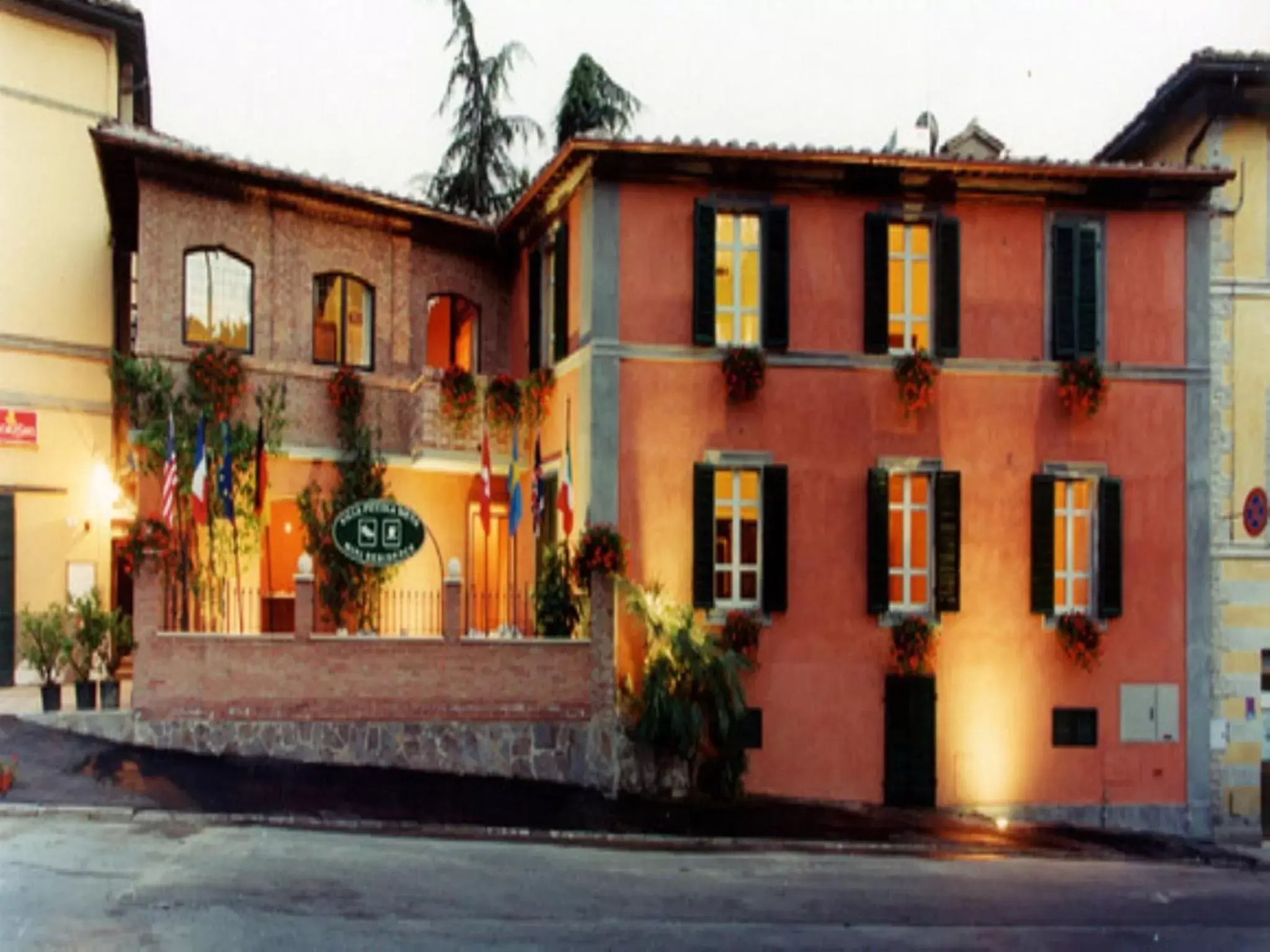 Facade/entrance, Property Building in Villa Piccola Siena