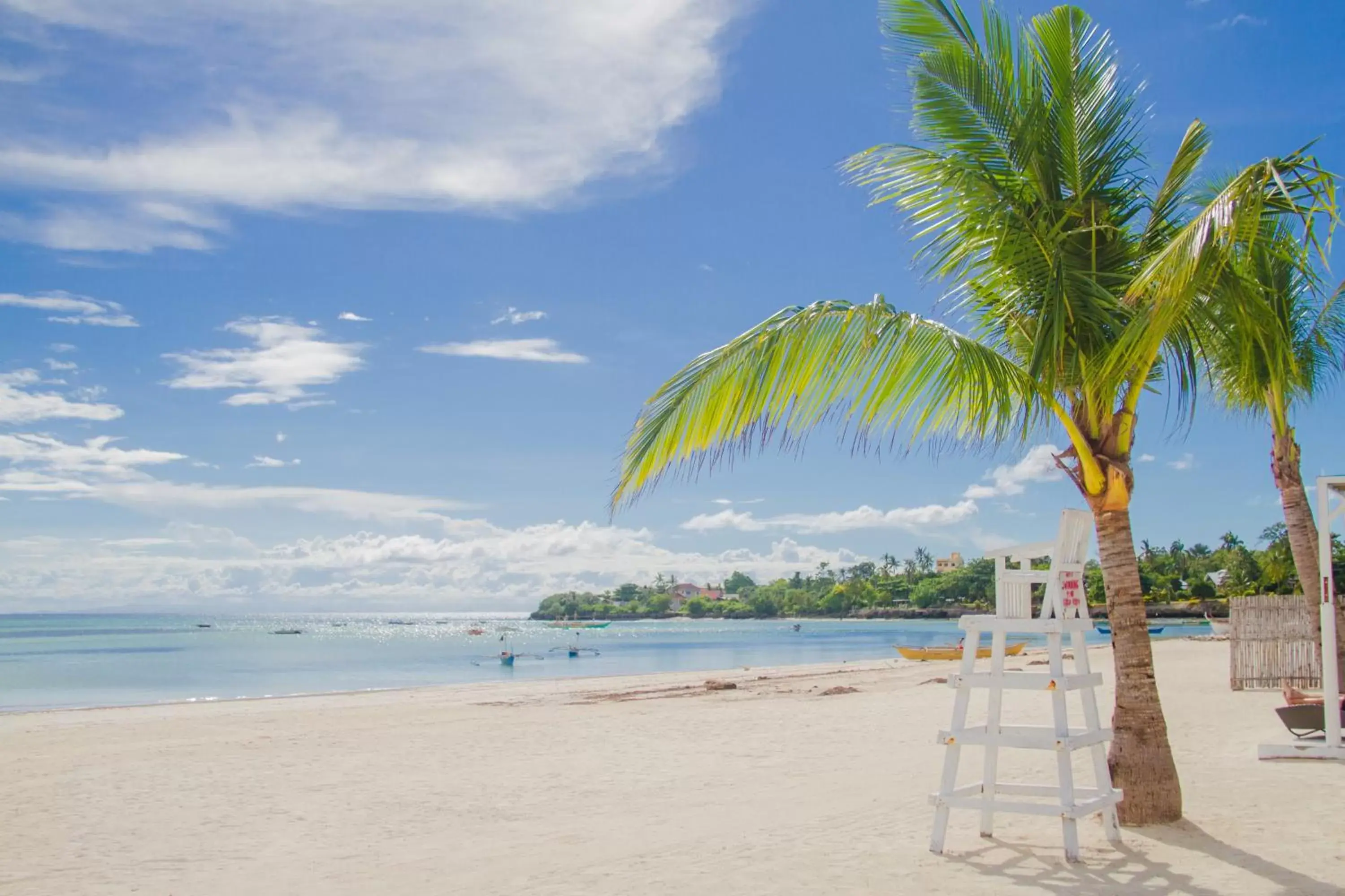 Beach in La Playa Estrella Beach Resort