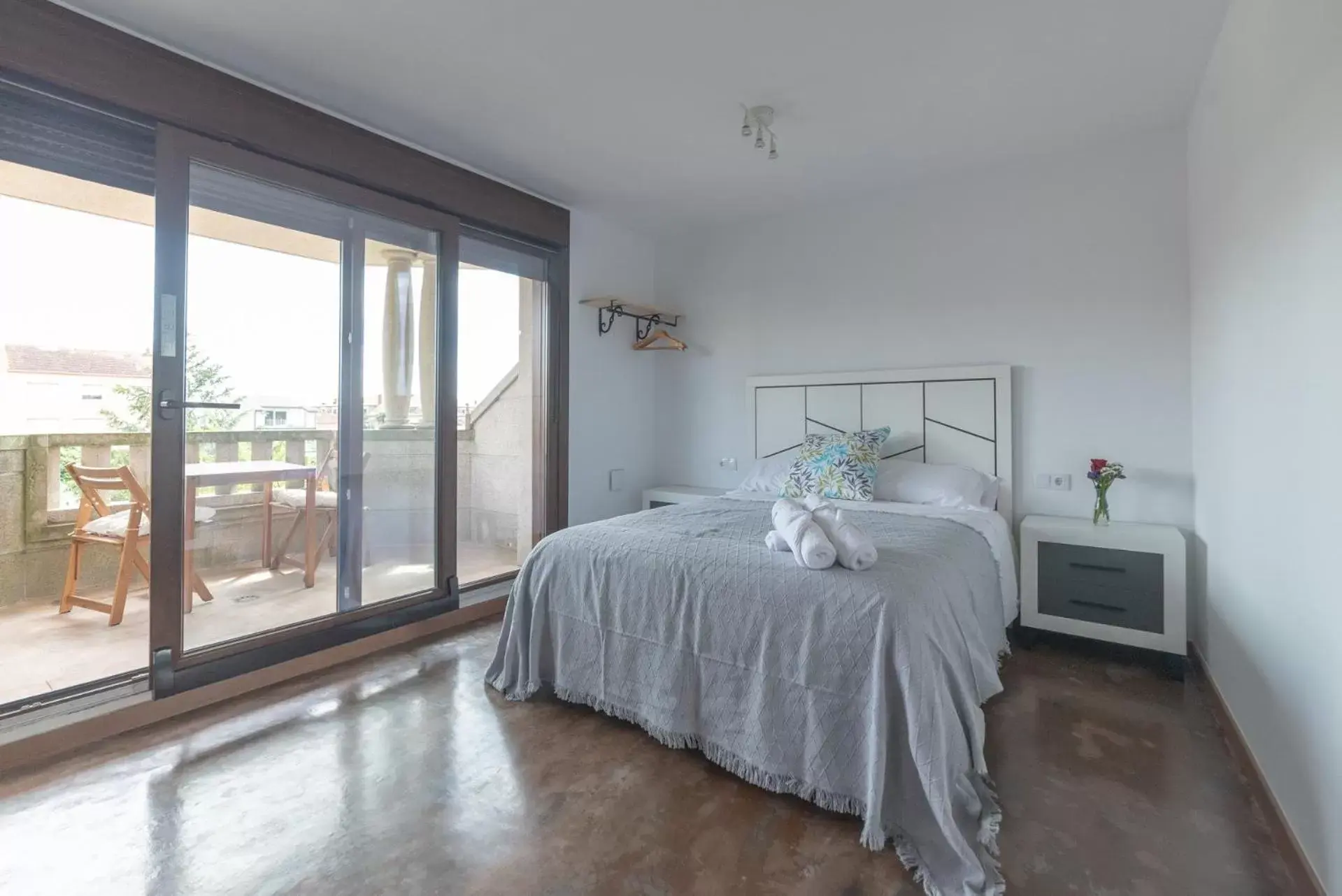 Deluxe Double Room with Balcony in Hotel Rural O Salazón Deluxe Double Room with Balcony in Hotel Rural O Salazón