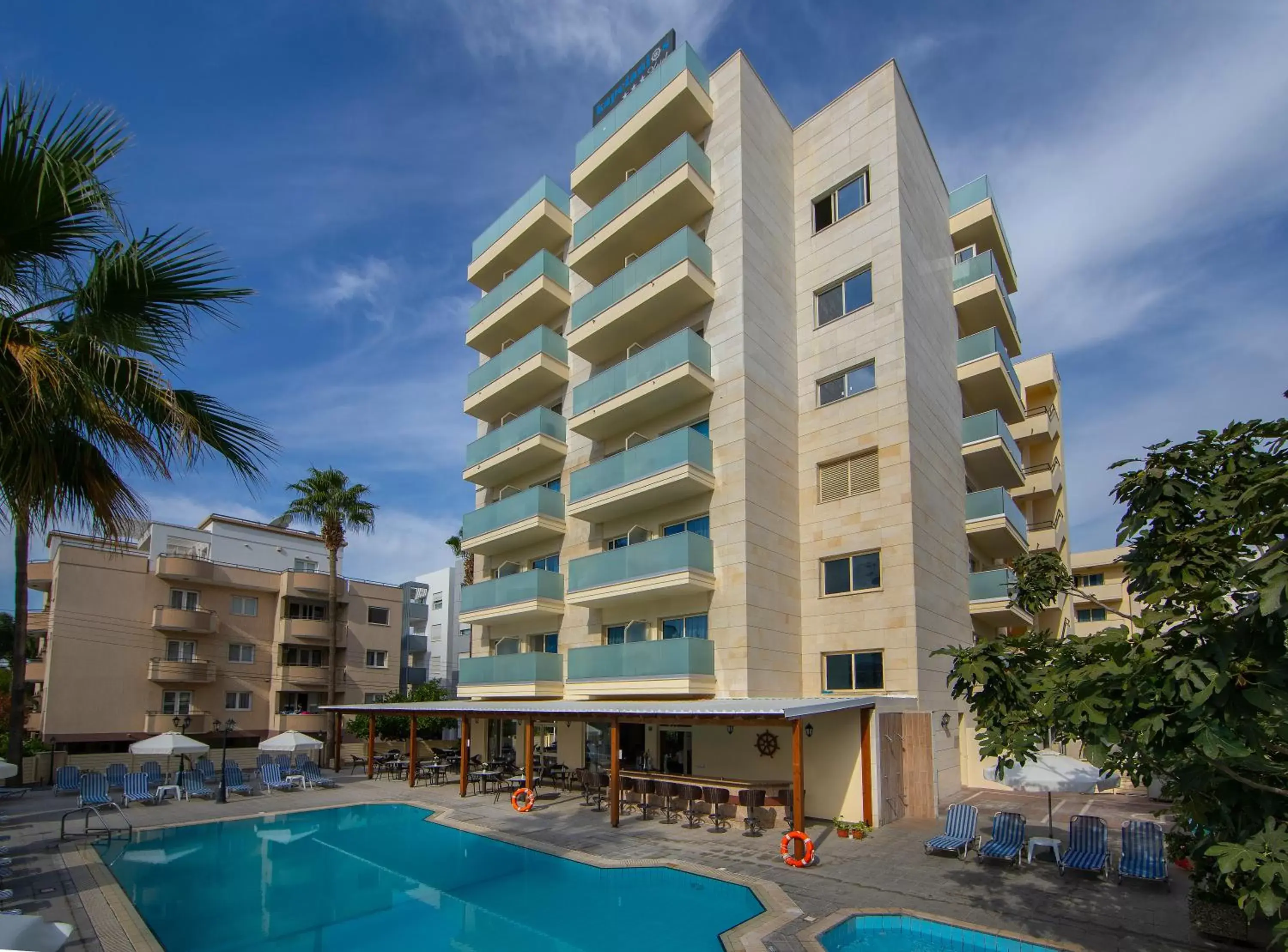 Property building in Kapetanios Limassol Hotel Property building in Kapetanios Limassol Hotel