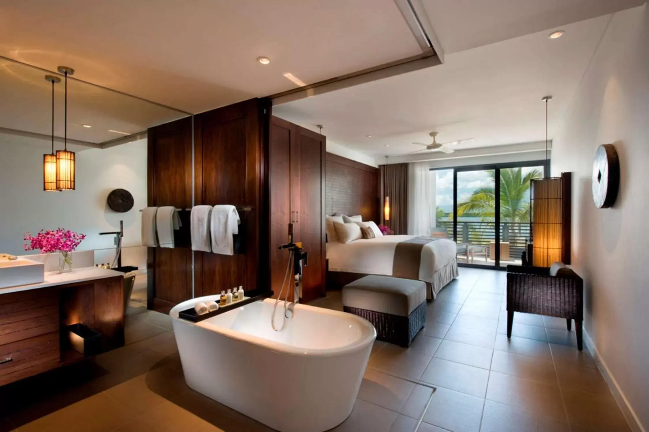 Bed, Bathroom in Hilton Fiji Beach Resort and Spa