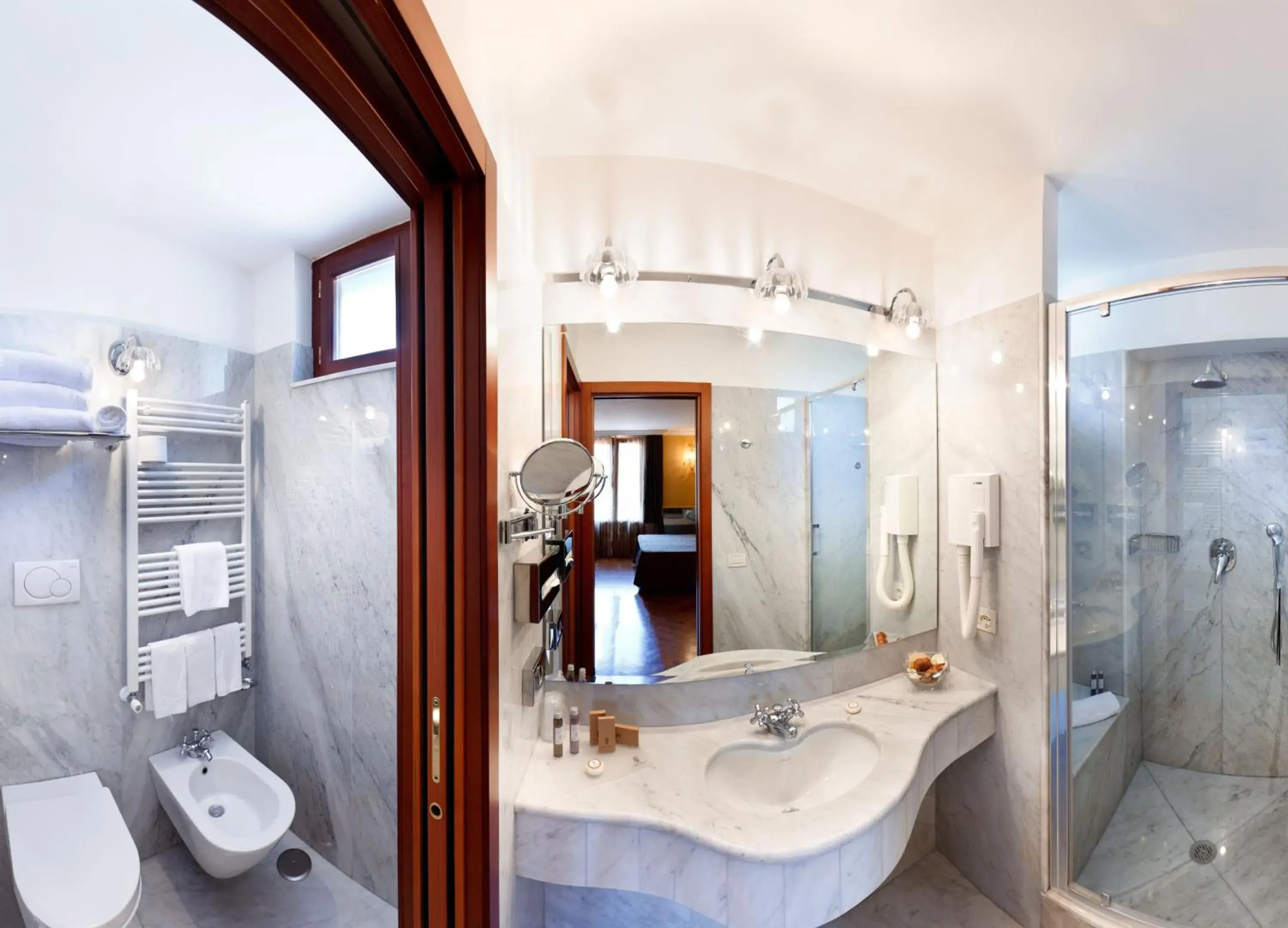 Bathroom in Hotel Palazzo Guardati