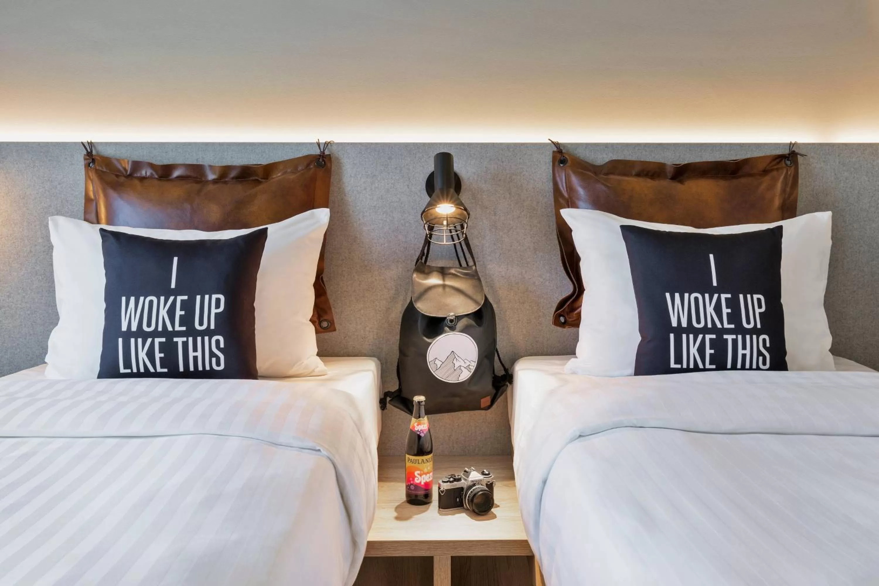 Photo of the whole room, Bed in Moxy Munich Ostbahnhof