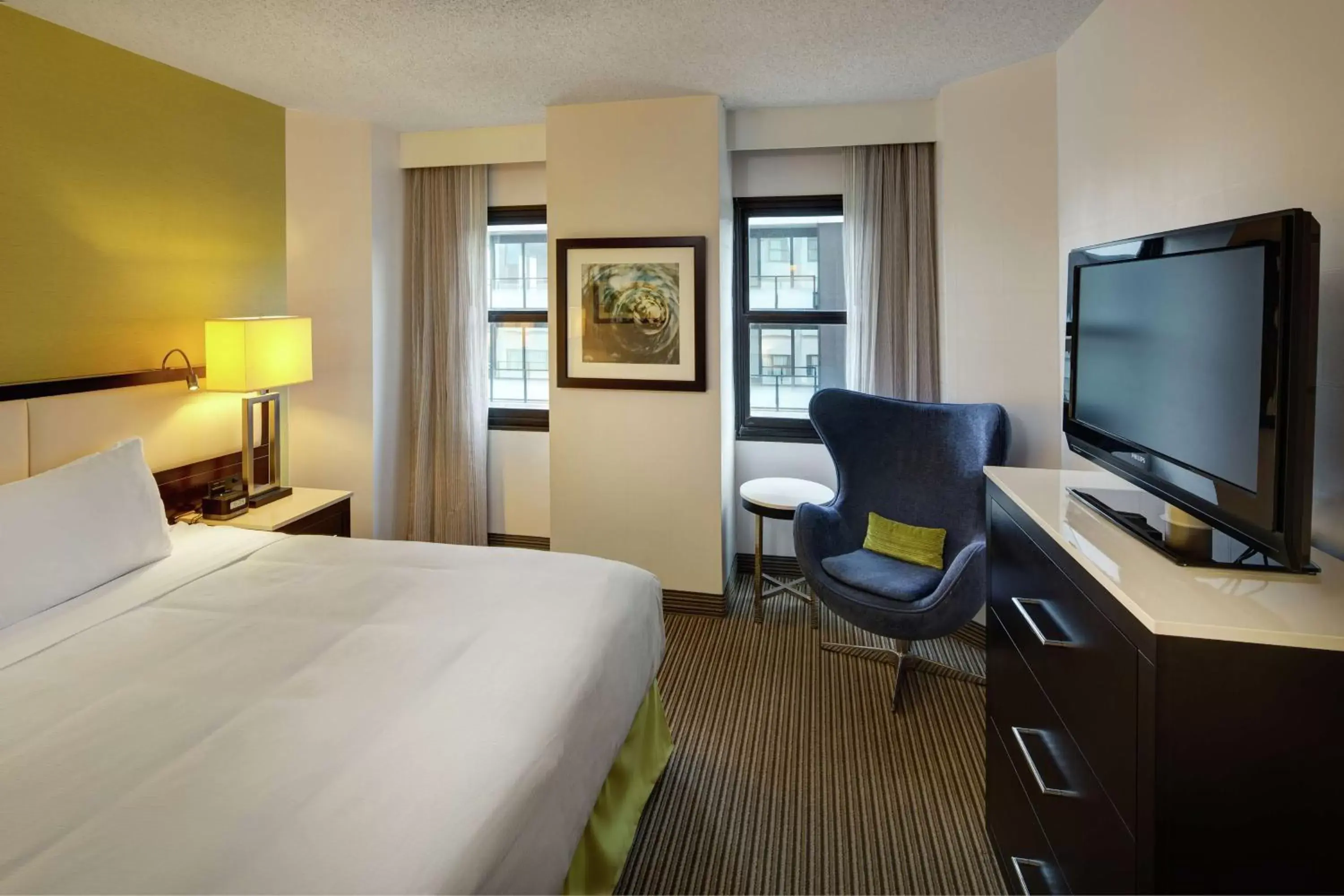 Bed in The Hollis Halifax - a DoubleTree Suites by Hilton Bed in The Hollis Halifax - a DoubleTree Suites by Hilton