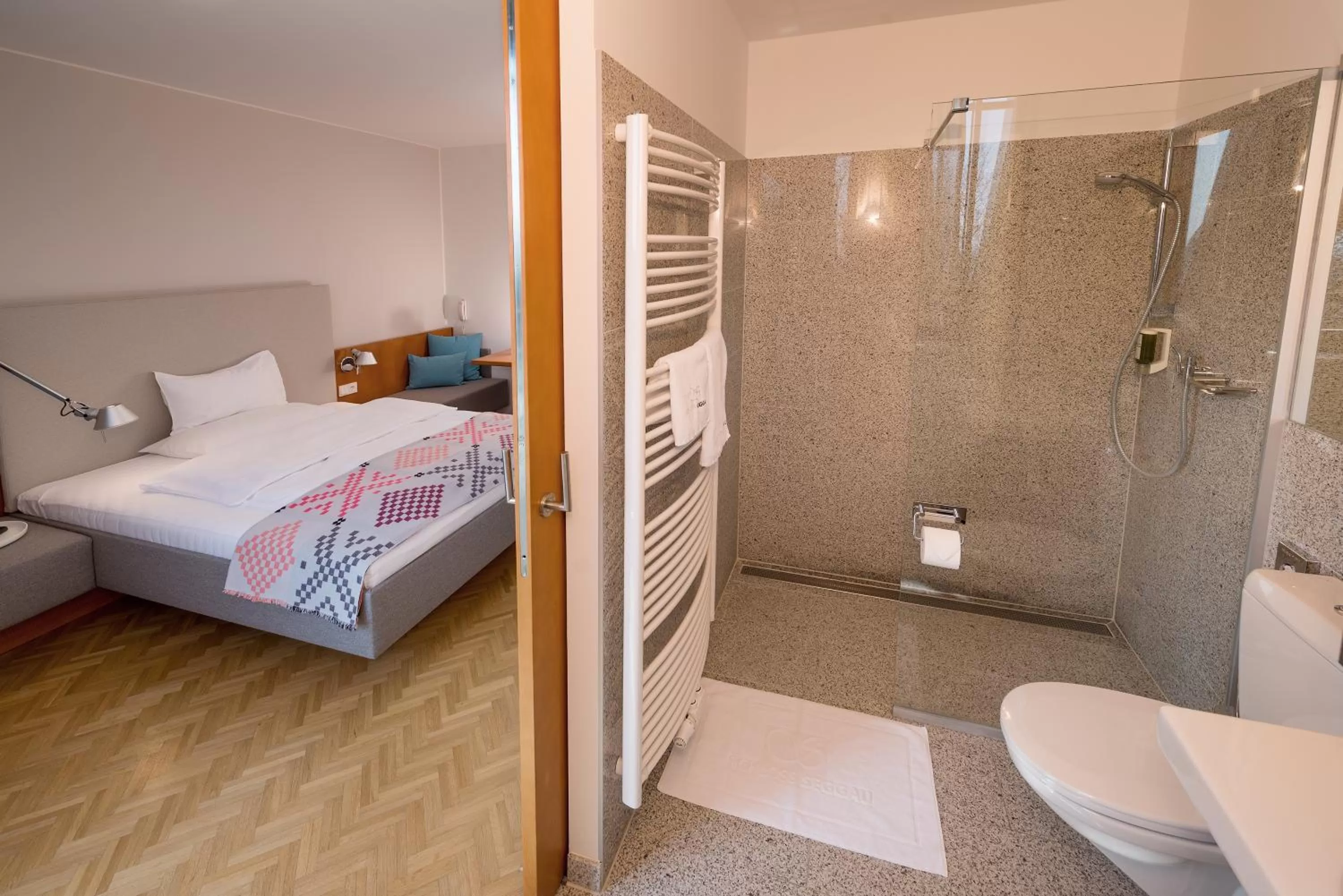 Bathroom, Bed in Schloss Seggau