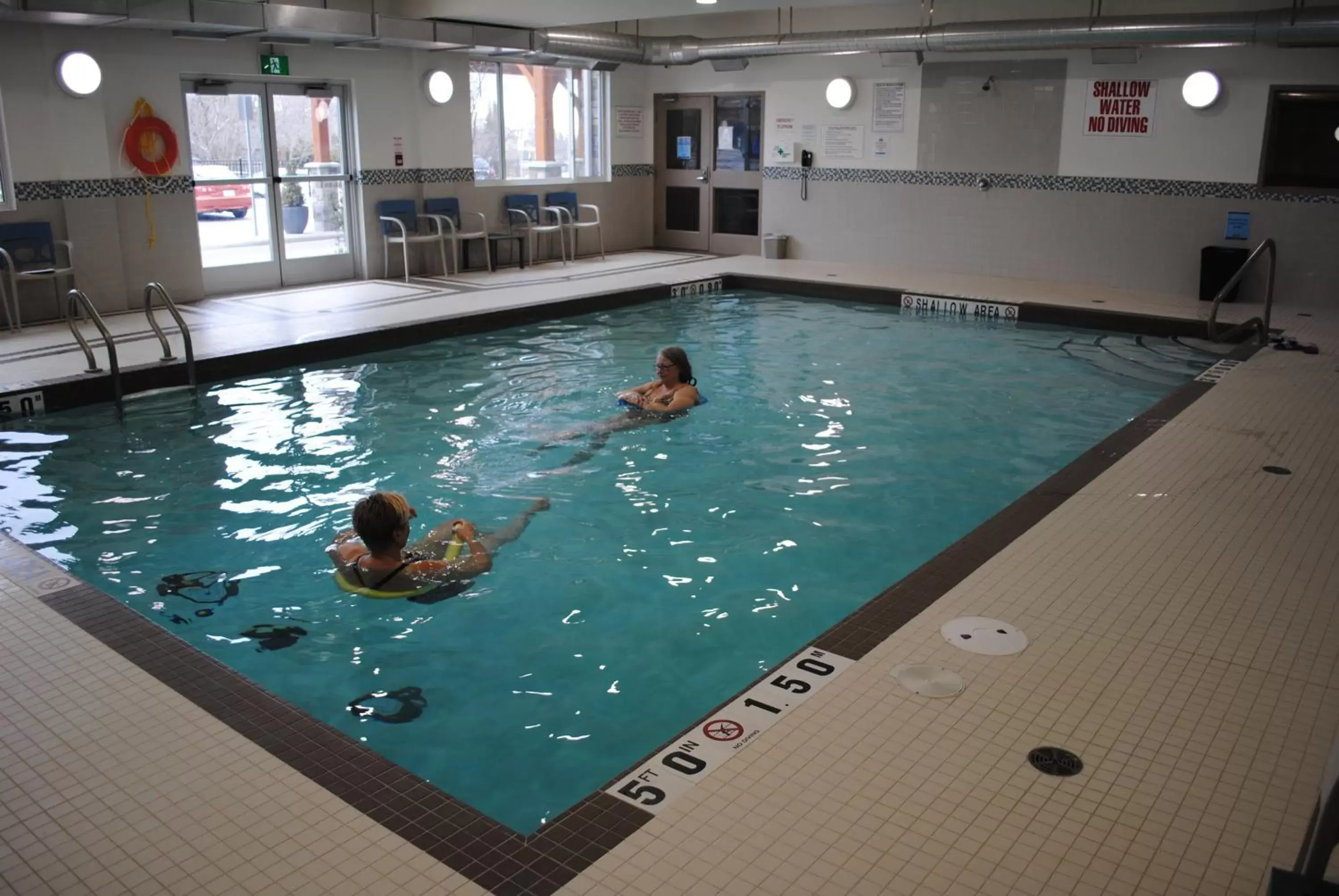 Swimming Pool in Days Inn & Suites by Wyndham Lindsay