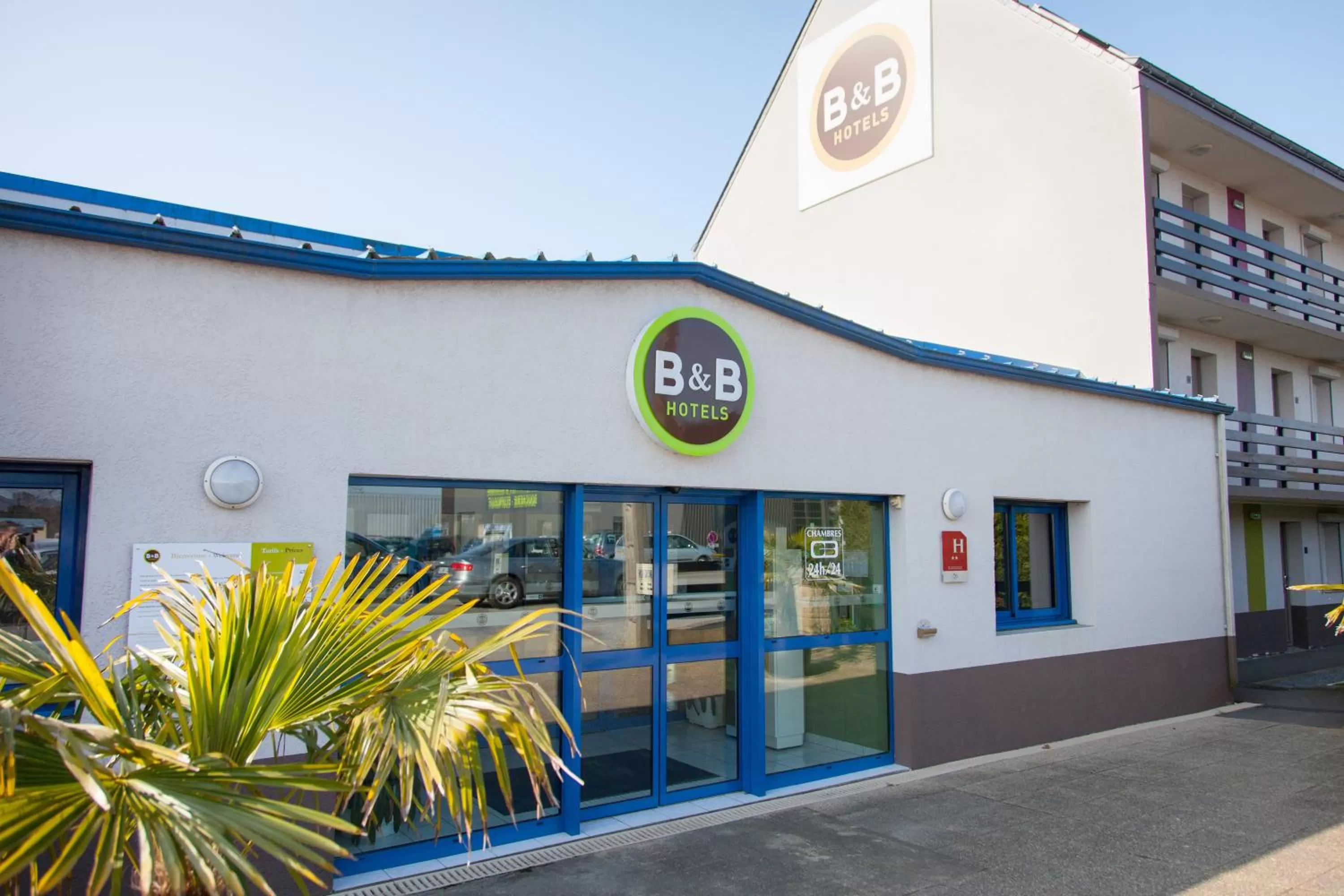 Property building in B&B HOTEL Auray Carnac