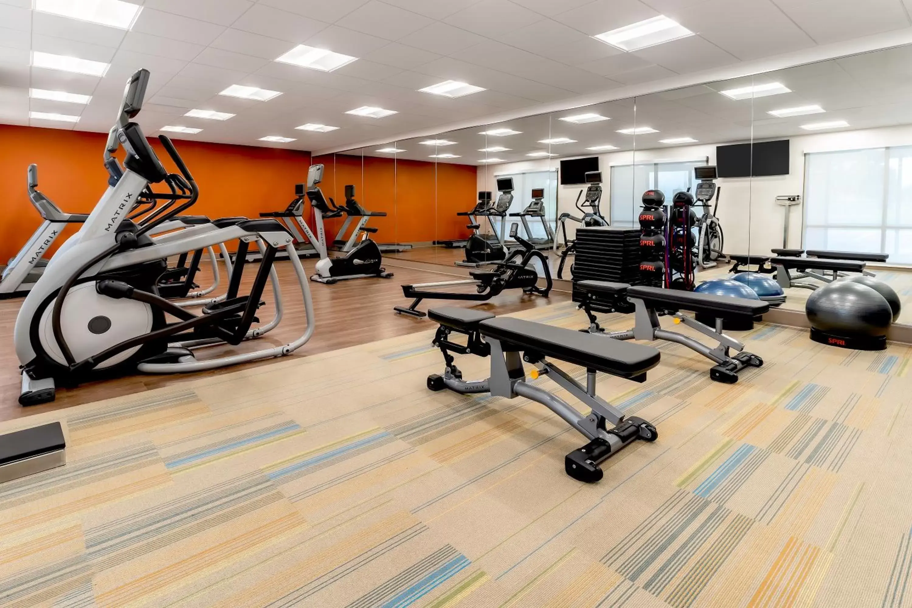 Fitness centre/facilities, Fitness Center/Facilities in Holiday Inn Express & Suites - Milwaukee West Allis, an IHG Hotel