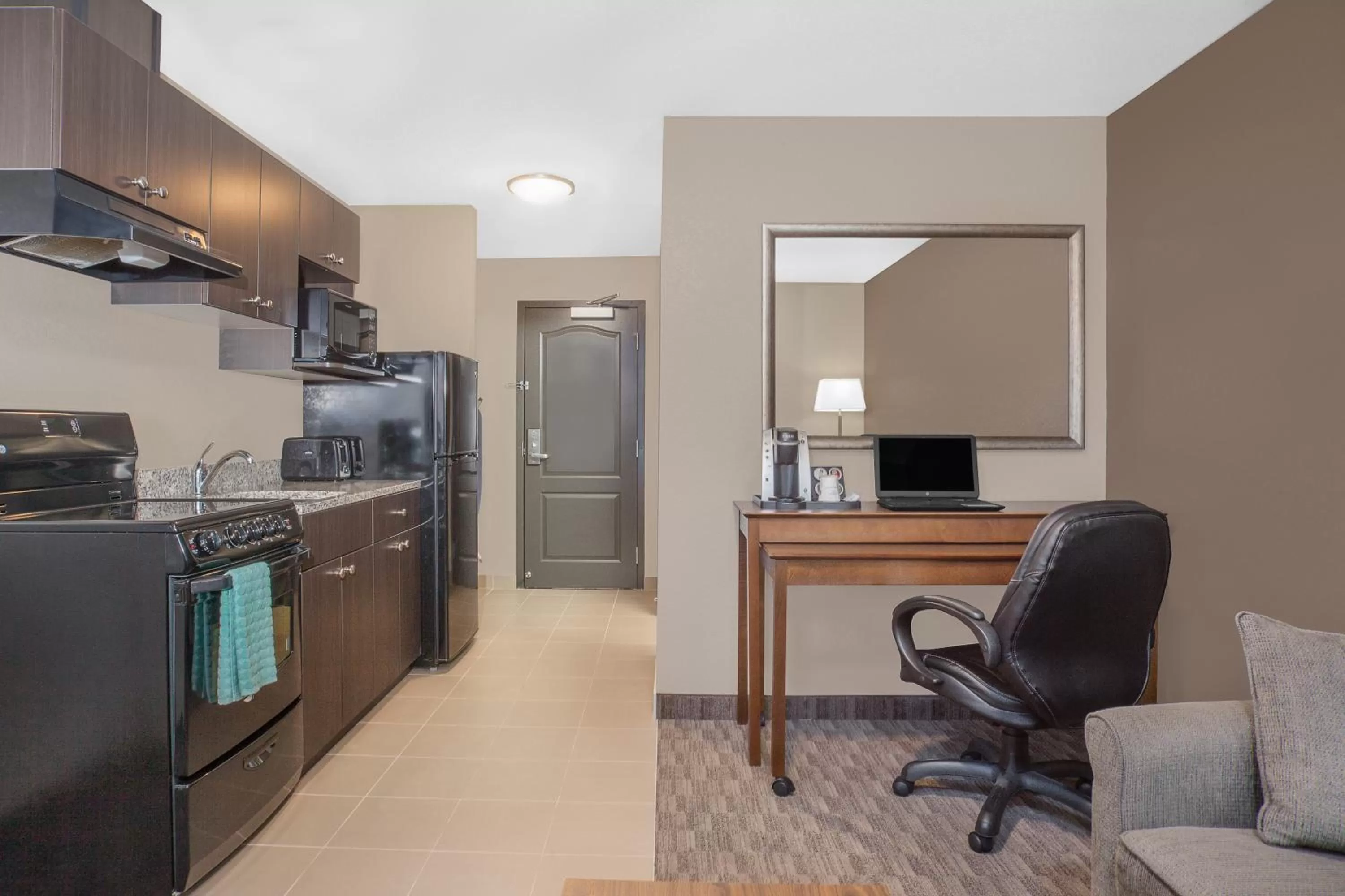 Bed in Super 8 by Wyndham Athabasca AB