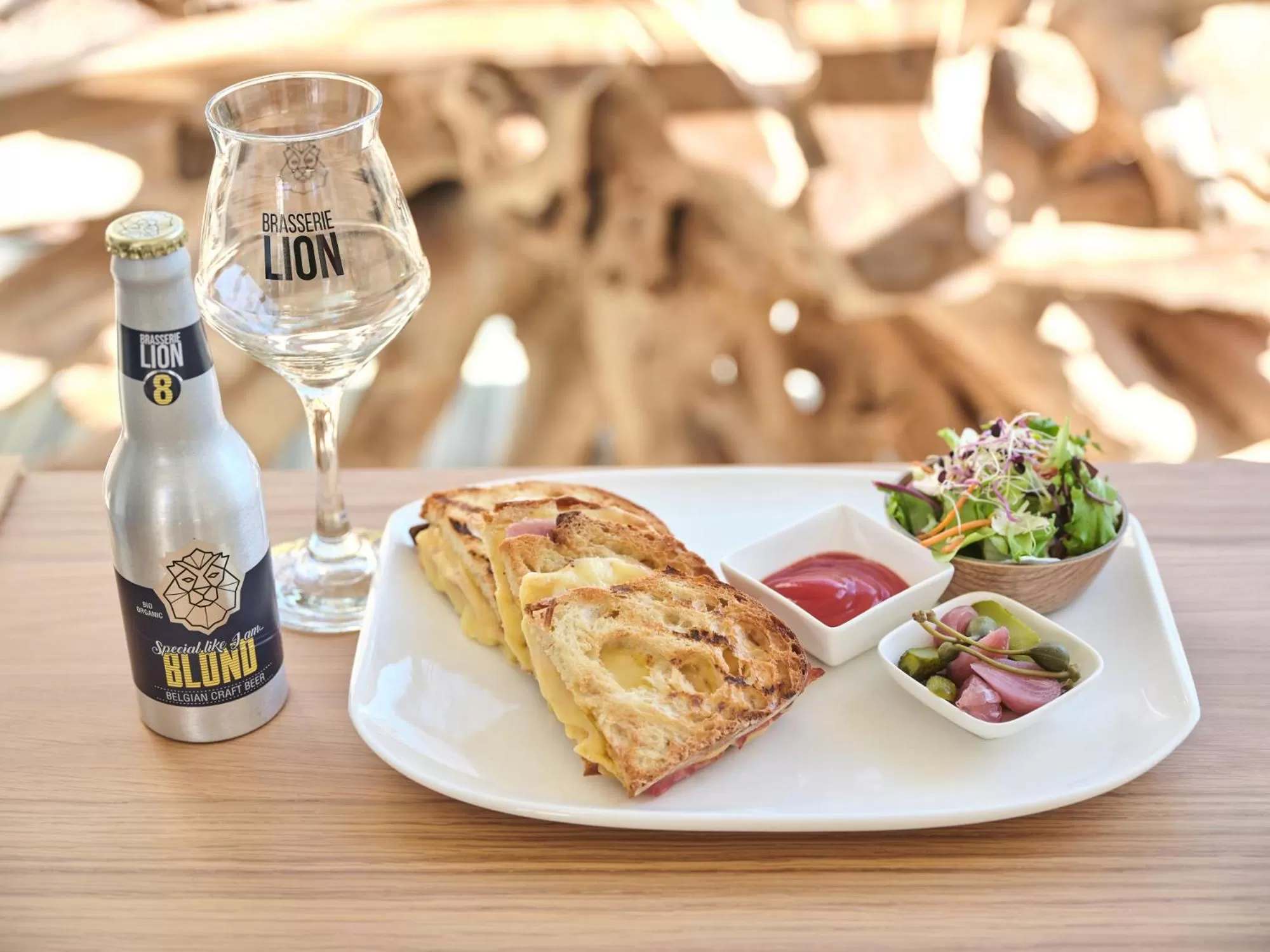 Restaurant/places to eat in Le Côté Vert