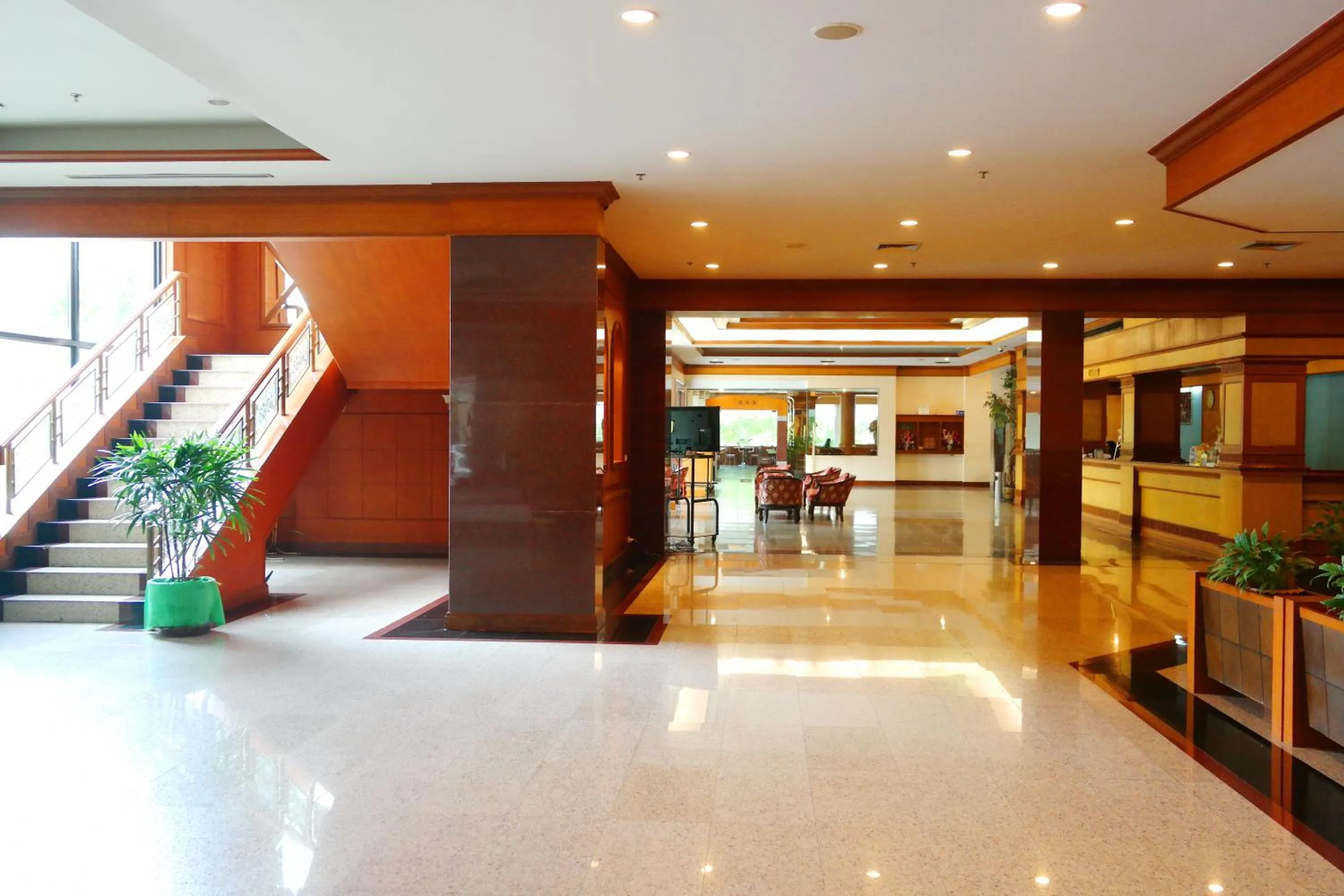 Lobby or reception in Grand Park Hotel